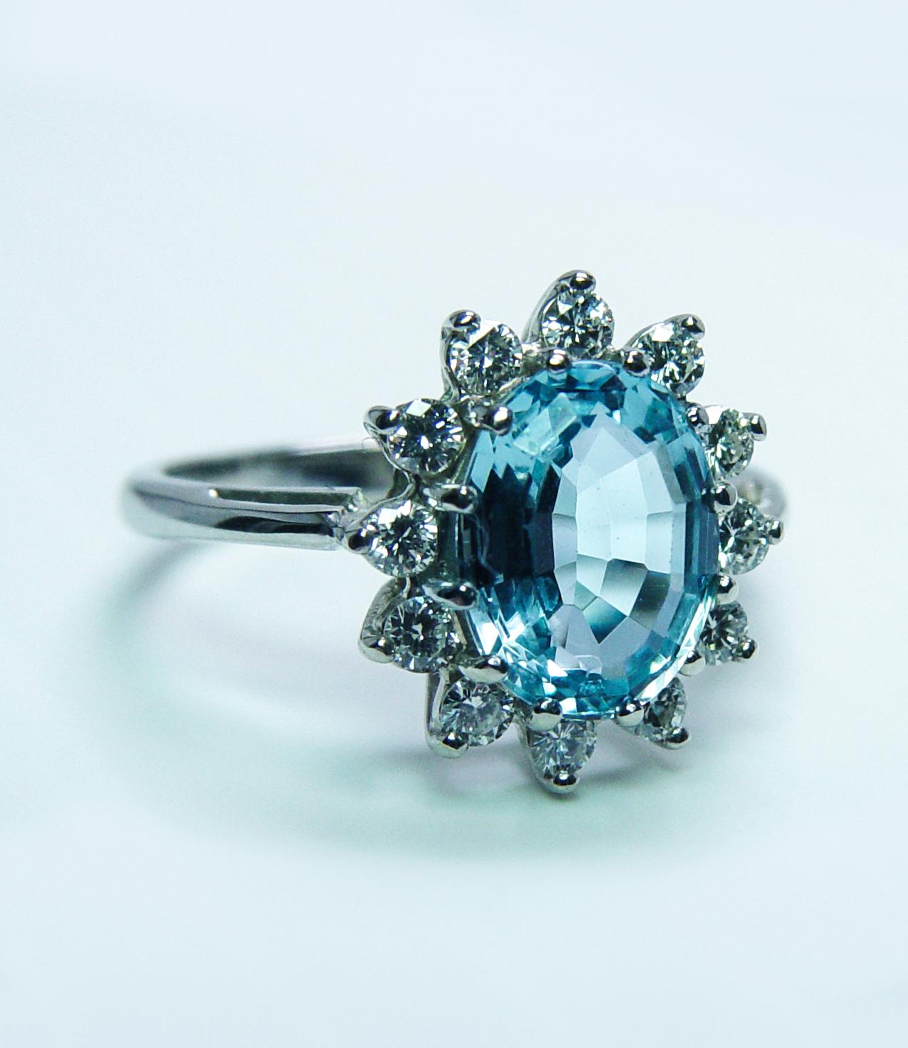 Vintage Flawless Aquamarine Master cut Diamond Halo Ring 14K White Gold Estate For Sale 2