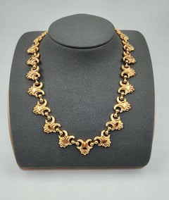 Vintage Fleur de Lis 18k Yellow Gold Necklace