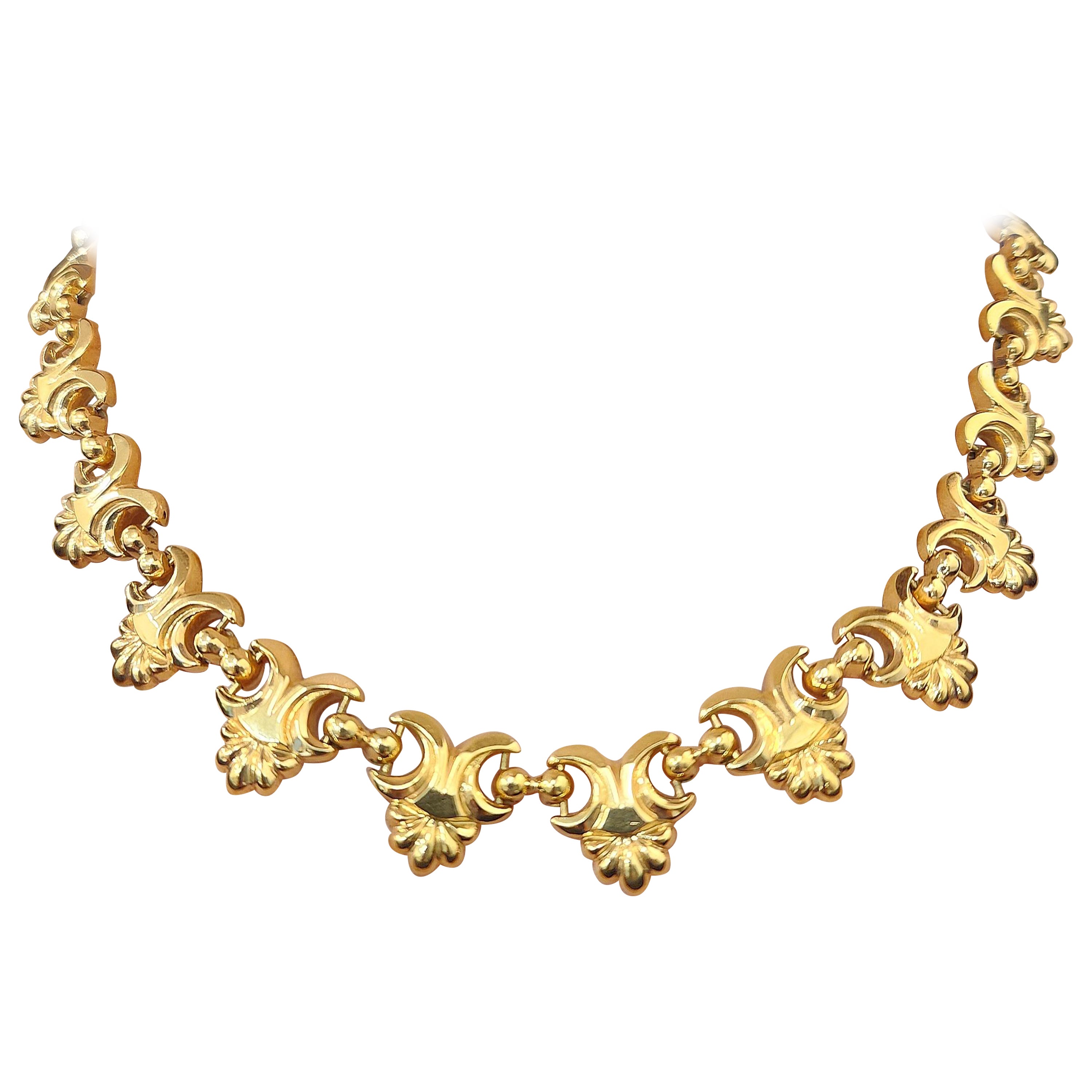 Vintage Fleur de Lis 18k Yellow Gold Necklace