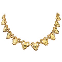 Vintage Fleur de Lis 18k Yellow Gold Necklace
