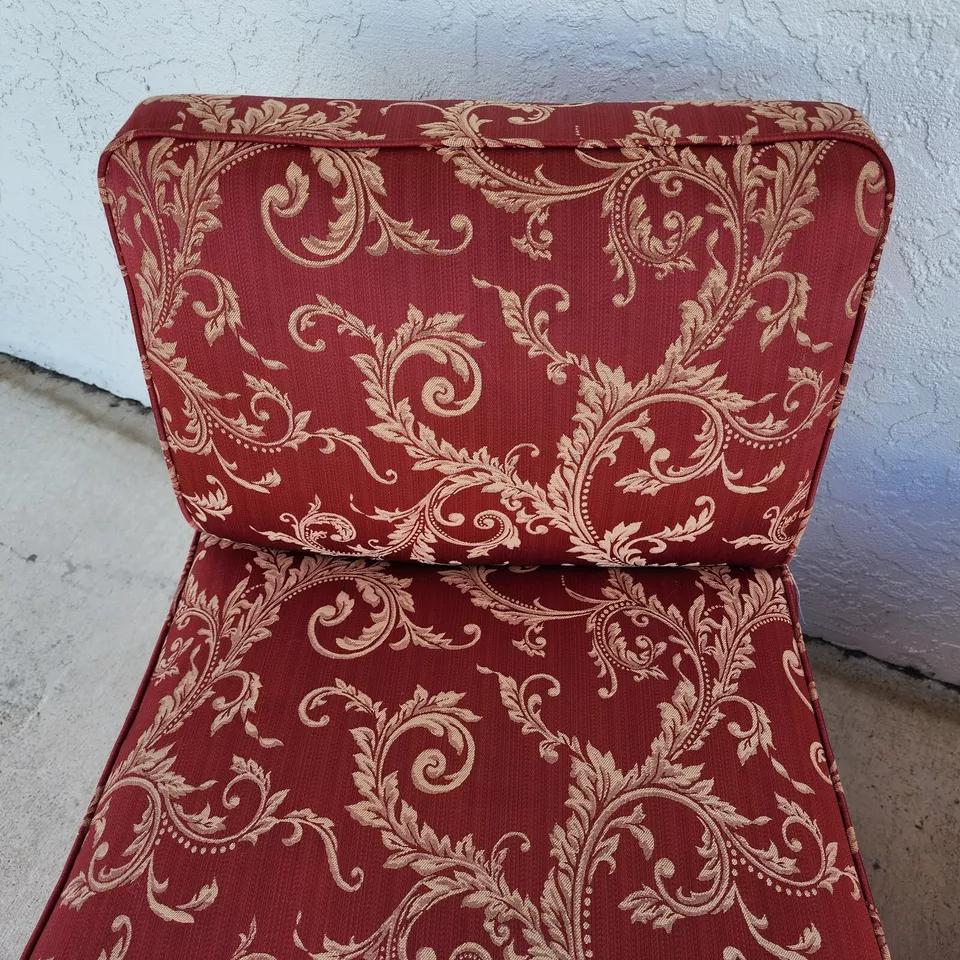 Coppia di sedie a pantofola Fleur De Lys d'epoca in vendita 7