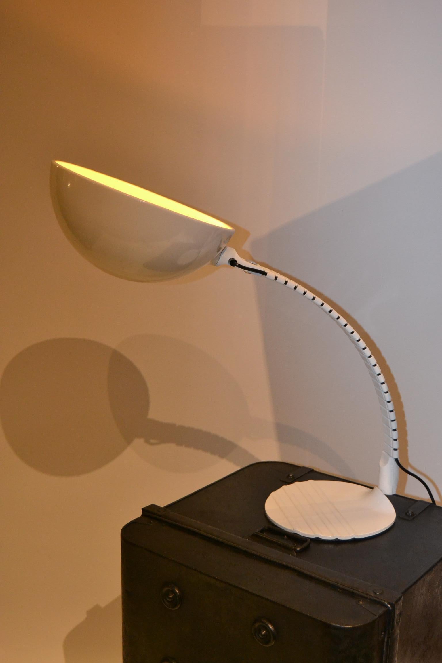 Vintage Flex Table Lamp by Elio Martinelli for Martinelli Luce, Italy, 1970s  In Good Condition In Antwerp, BE