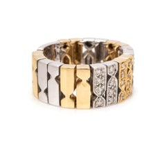 Vintage Flexible Fancy Link 18 Karat Multi-Color Gold Diamond Ring