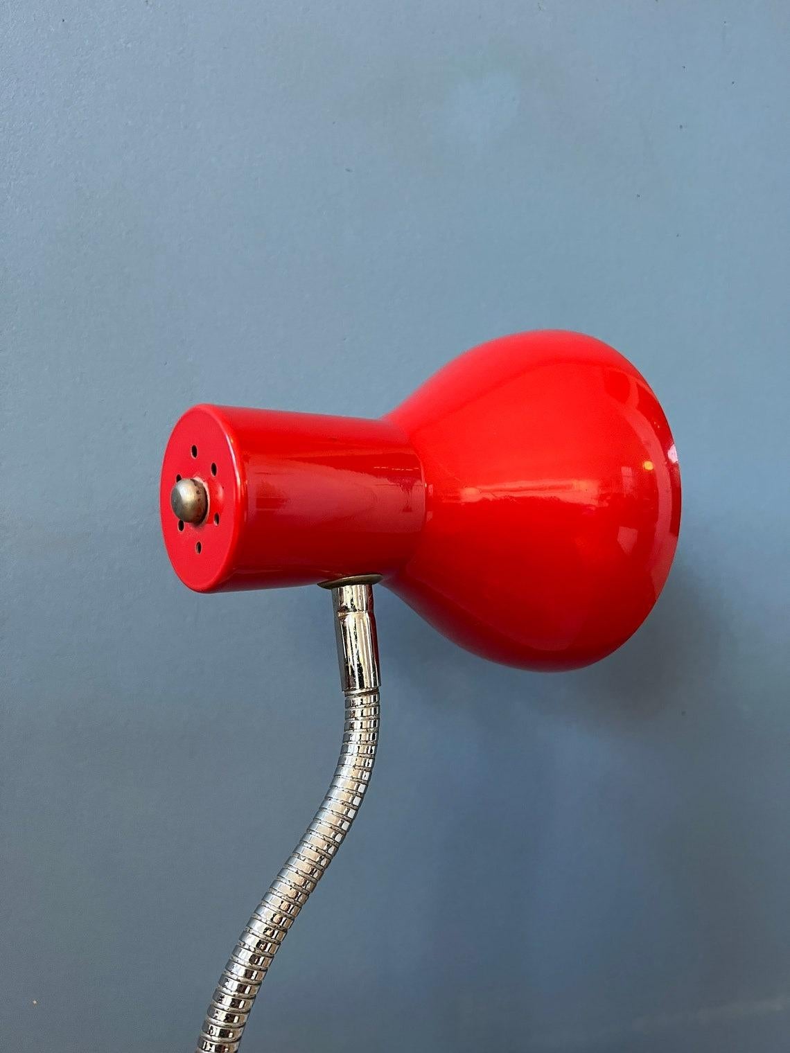 Vintage Flexible Red Spage Age Table Lamp, 1970s For Sale 2