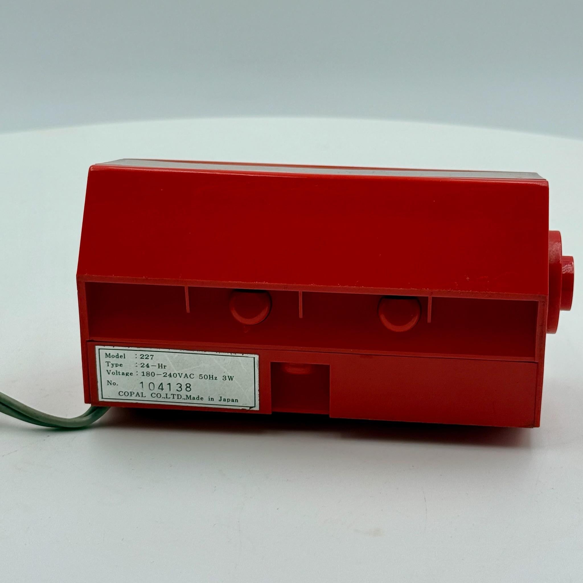 Space Age Vintage Flip Alarm Clock con luce notturna COPAL 227 Made in Japan, 1960-70s in vendita