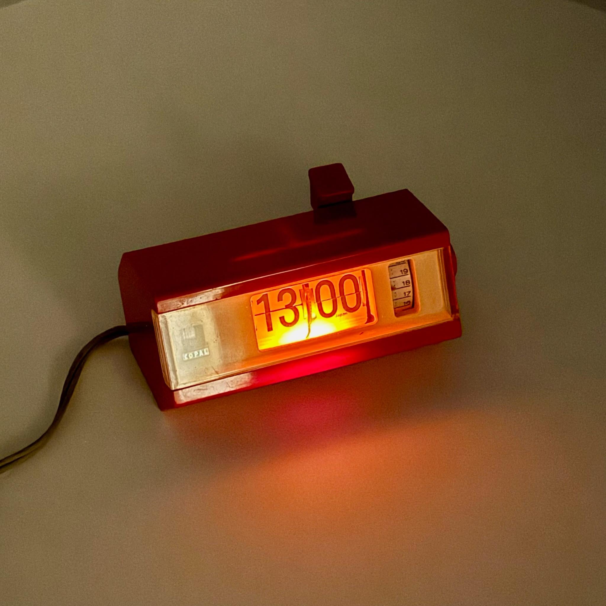 Giapponese Vintage Flip Alarm Clock con luce notturna COPAL 227 Made in Japan, 1960-70s in vendita