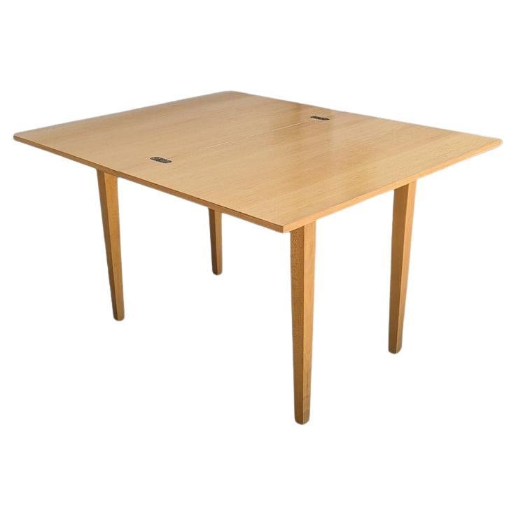 What is a flip top table?