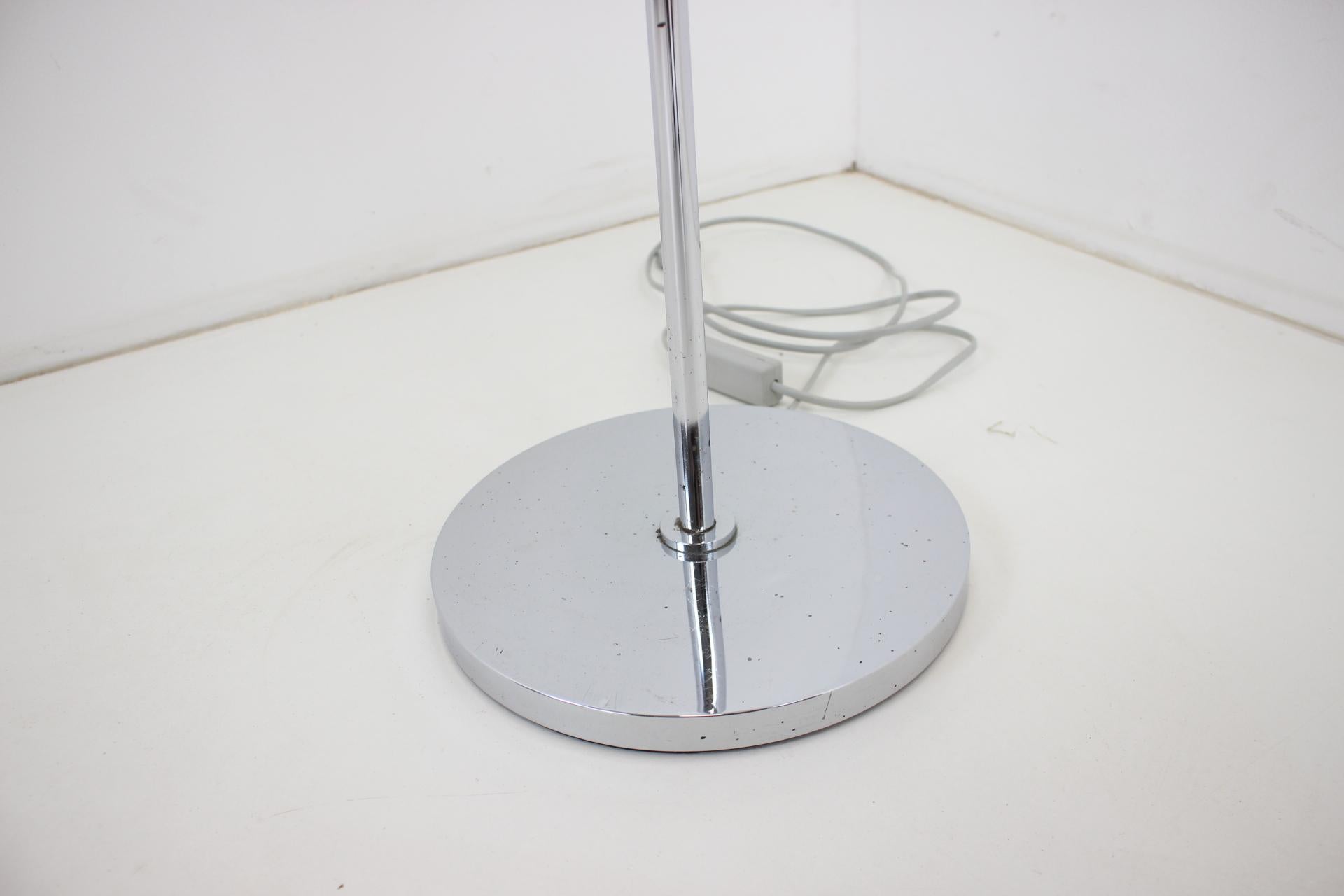 Vintage Floor Lamp by Koch & Lowy for OMI, 1970s In Good Condition For Sale In Praha, CZ