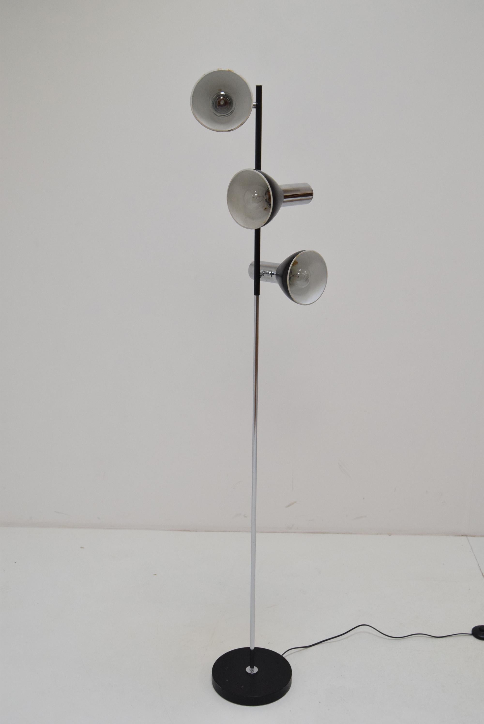 Mid-Century Modern Vintage Floor Lamp by Koch & Lowy for OMI, 1970's For Sale