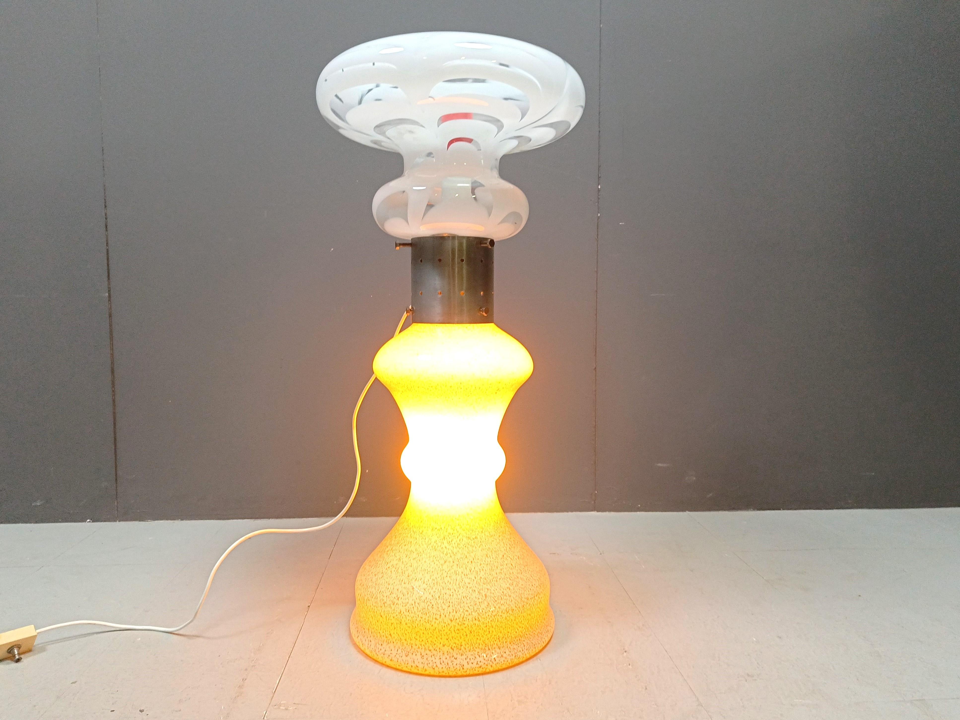 Lámpara de pie vintage de Mazzega, años 1960 en venta 3