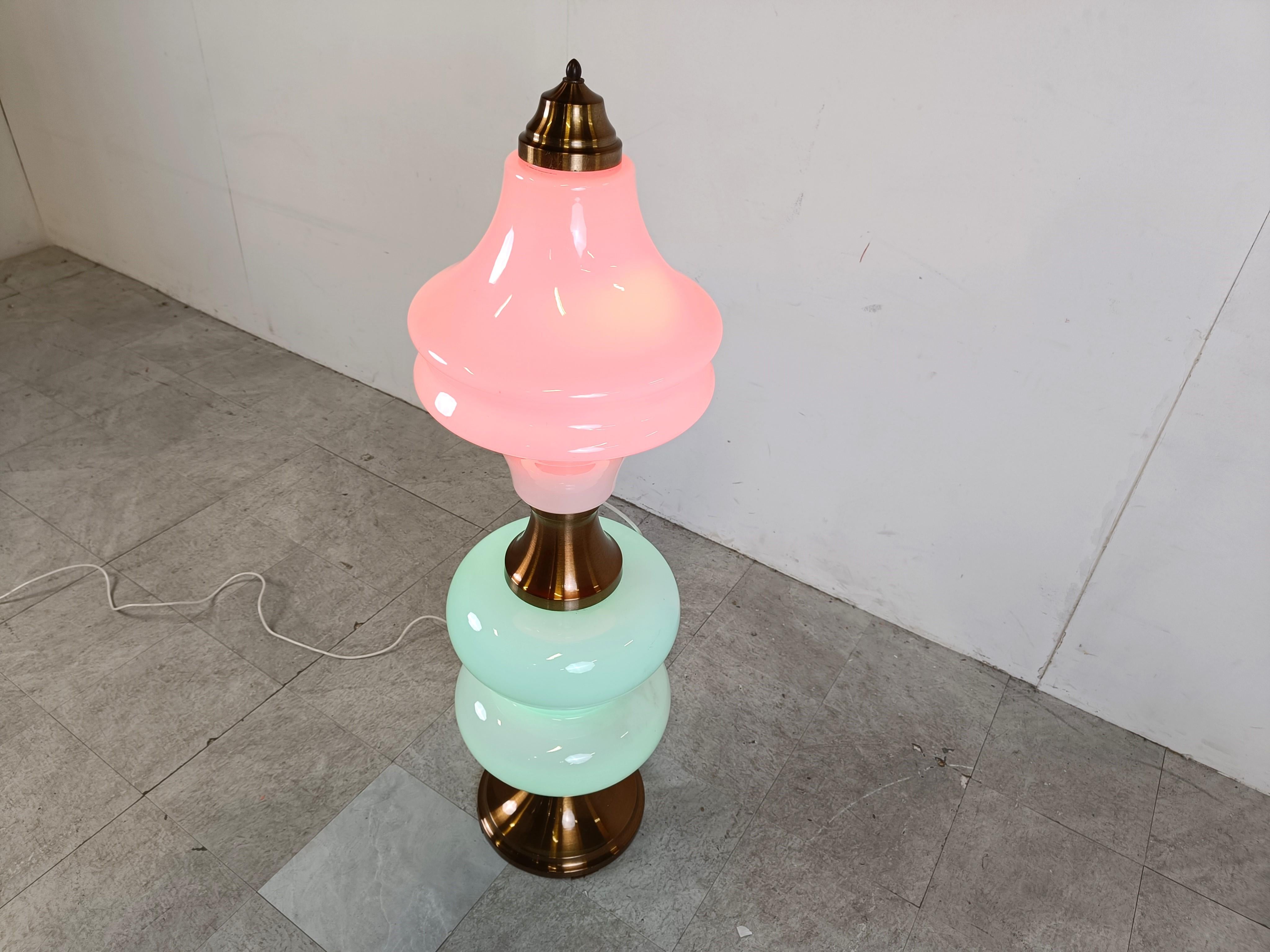 Lámpara de pie vintage de Mazzega, años 1960 en venta 3