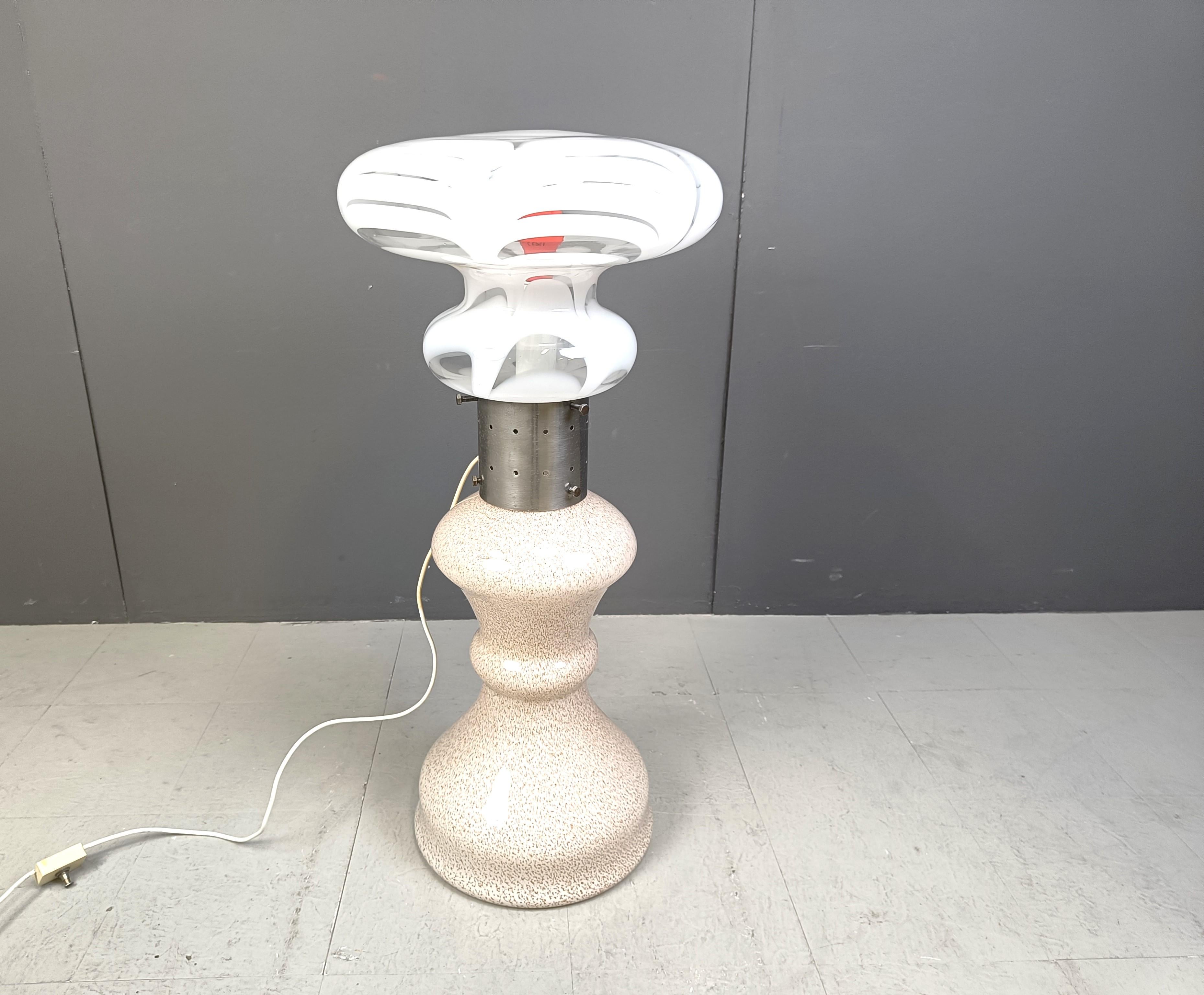 Lámpara de pie vintage de Mazzega, años 1960 Italiano en venta