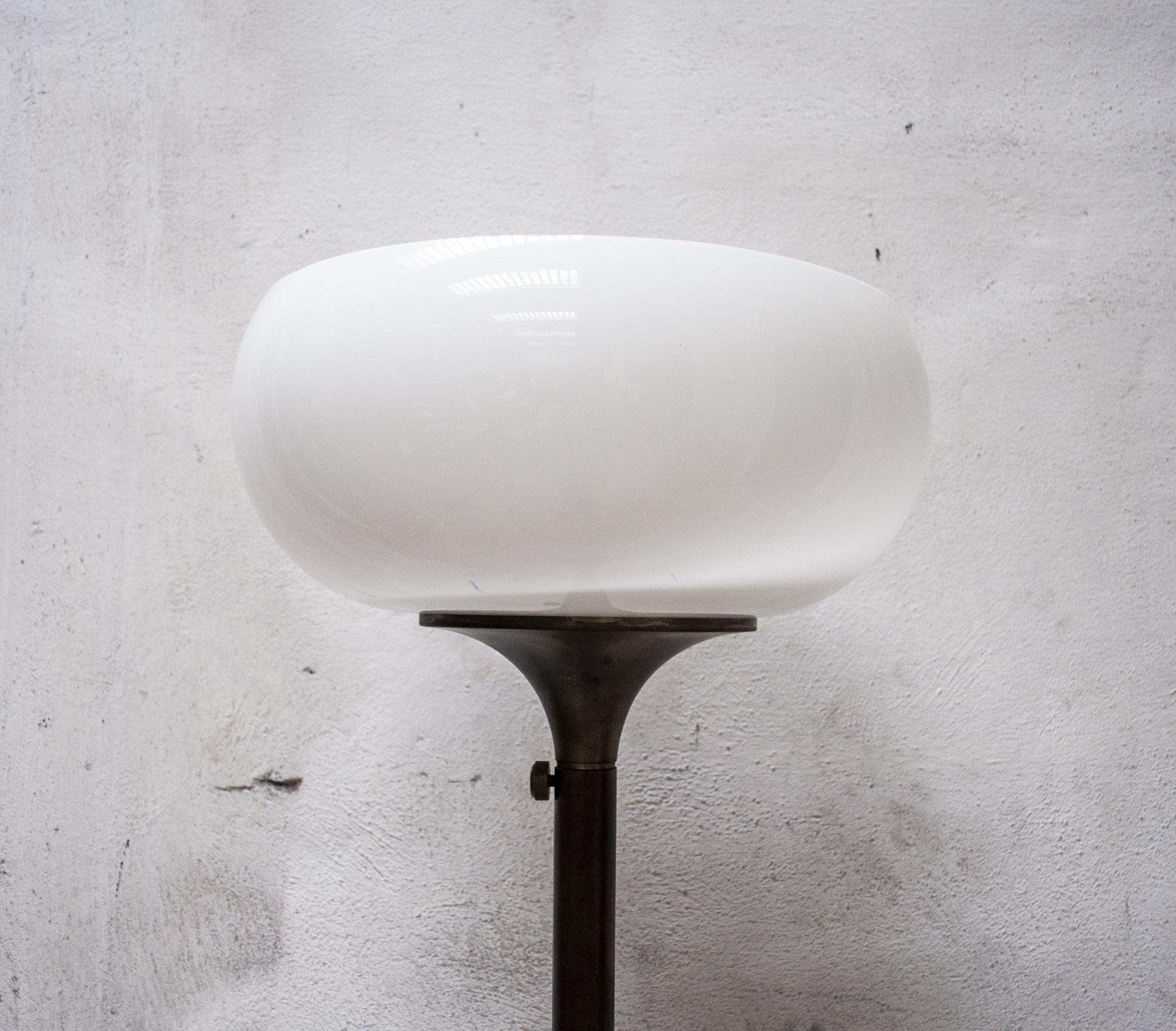 Mid-Century Modern Vintage Floor Lamp D668 by Candle, Italy, 1960s For Sale