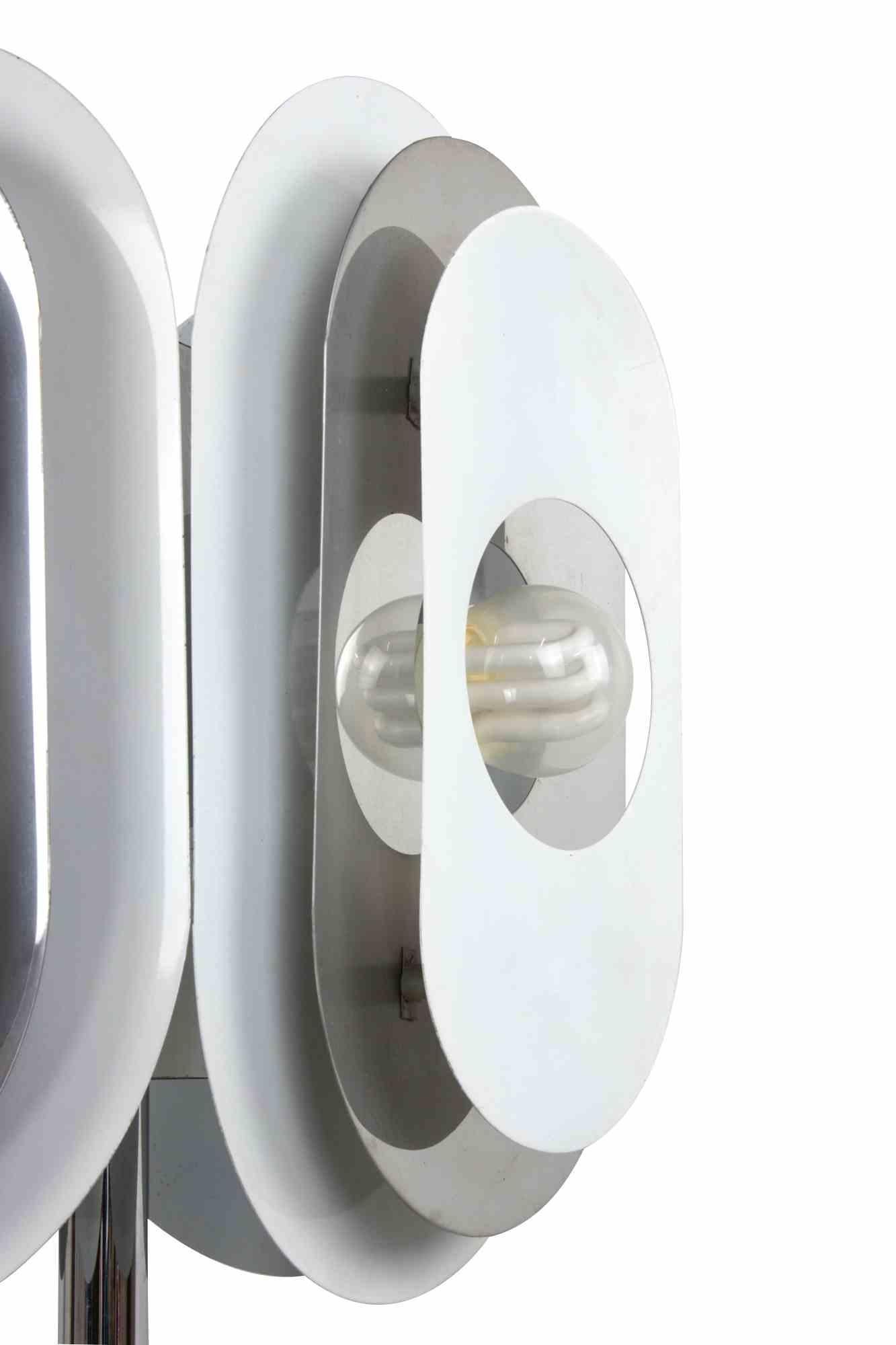 Metallo Lampada da terra vintage di produzione italiana anni '70 in vendita