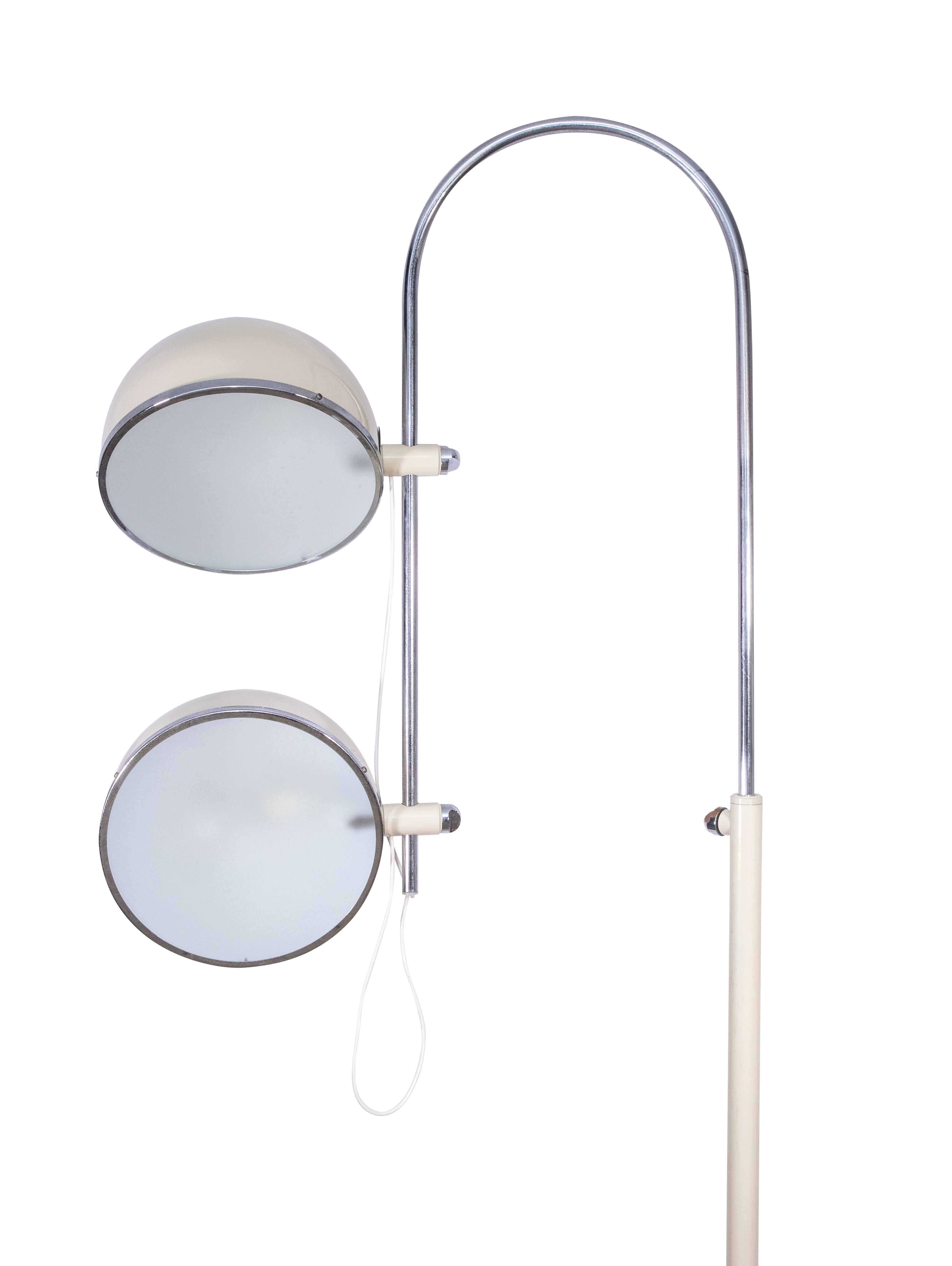 Italian Vintage Floor Lamp, Italy, 1960s For Sale