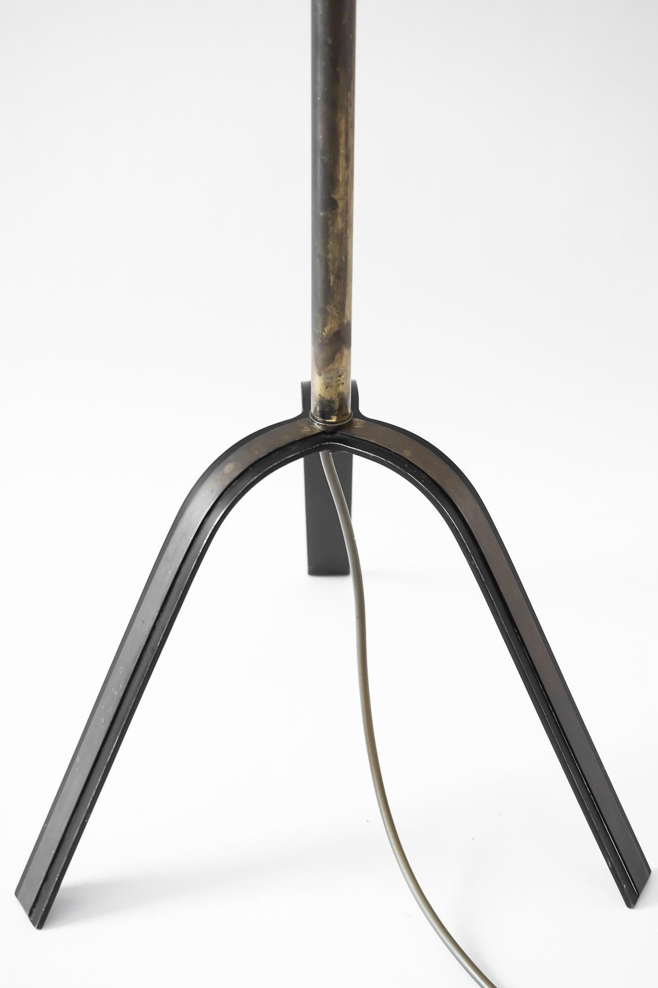 Vintage Floor Lamp, Vienna, circa 1950s In Good Condition In Wien, AT