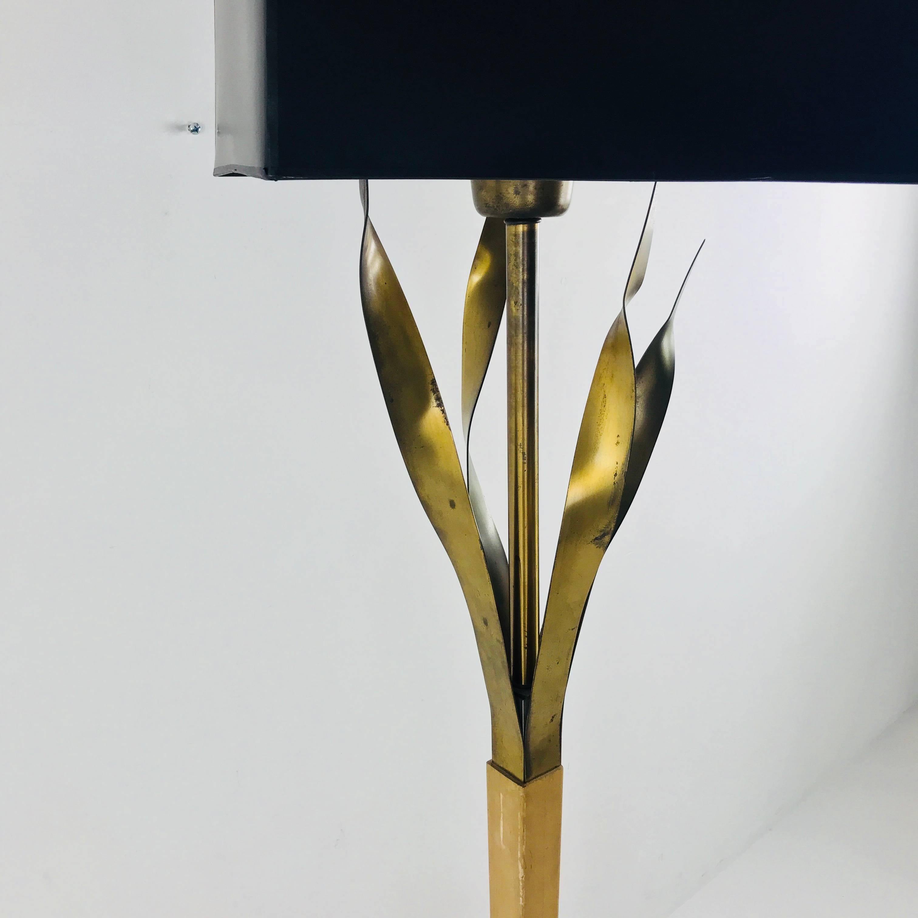 Mid-Century Modern Vintage Floor Lamp with Brass Fronds For Sale
