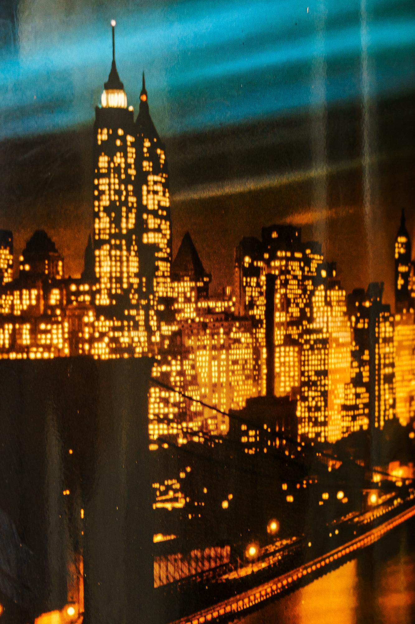 Lampadaire vintage avec abat-jour motif New York Vintage vers 1950 ( l'abat-jour est endommagé ) en vente 3
