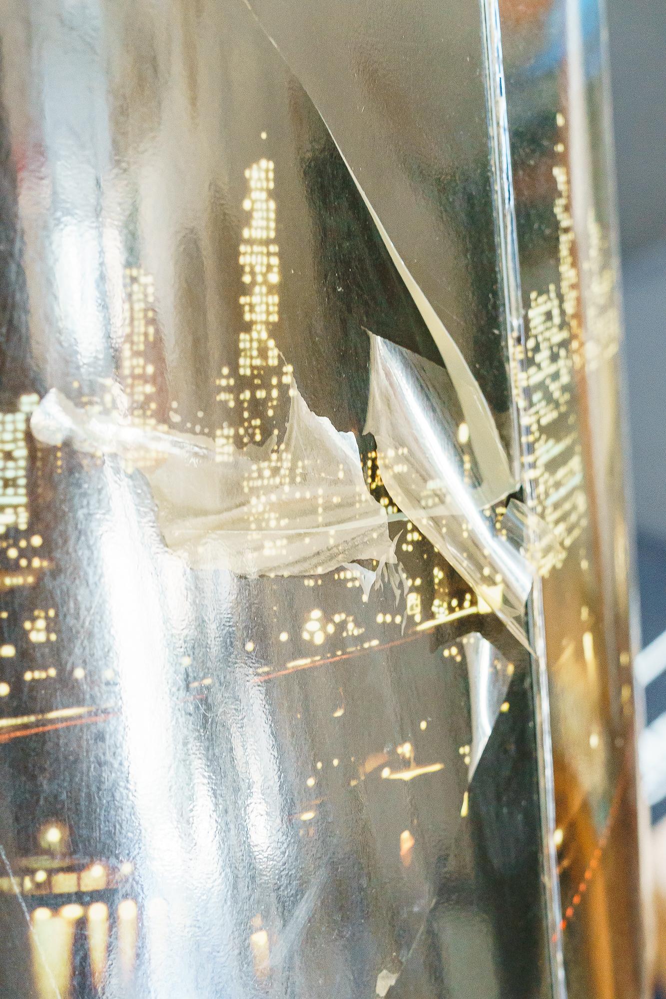 Lampadaire vintage avec abat-jour motif New York Vintage vers 1950 ( l'abat-jour est endommagé ) en vente 8