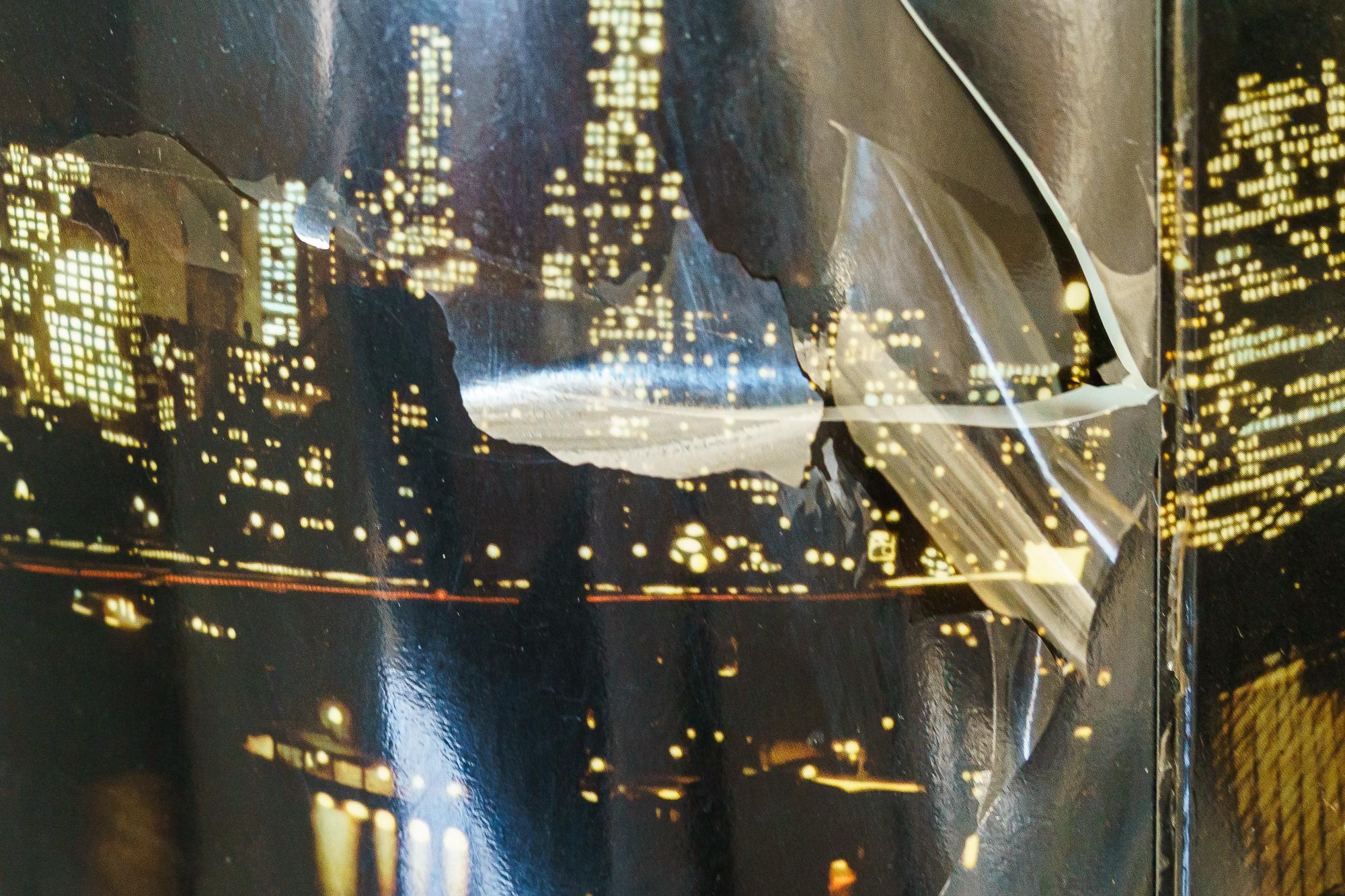 Lampadaire vintage avec abat-jour motif New York Vintage vers 1950 ( l'abat-jour est endommagé ) en vente 9