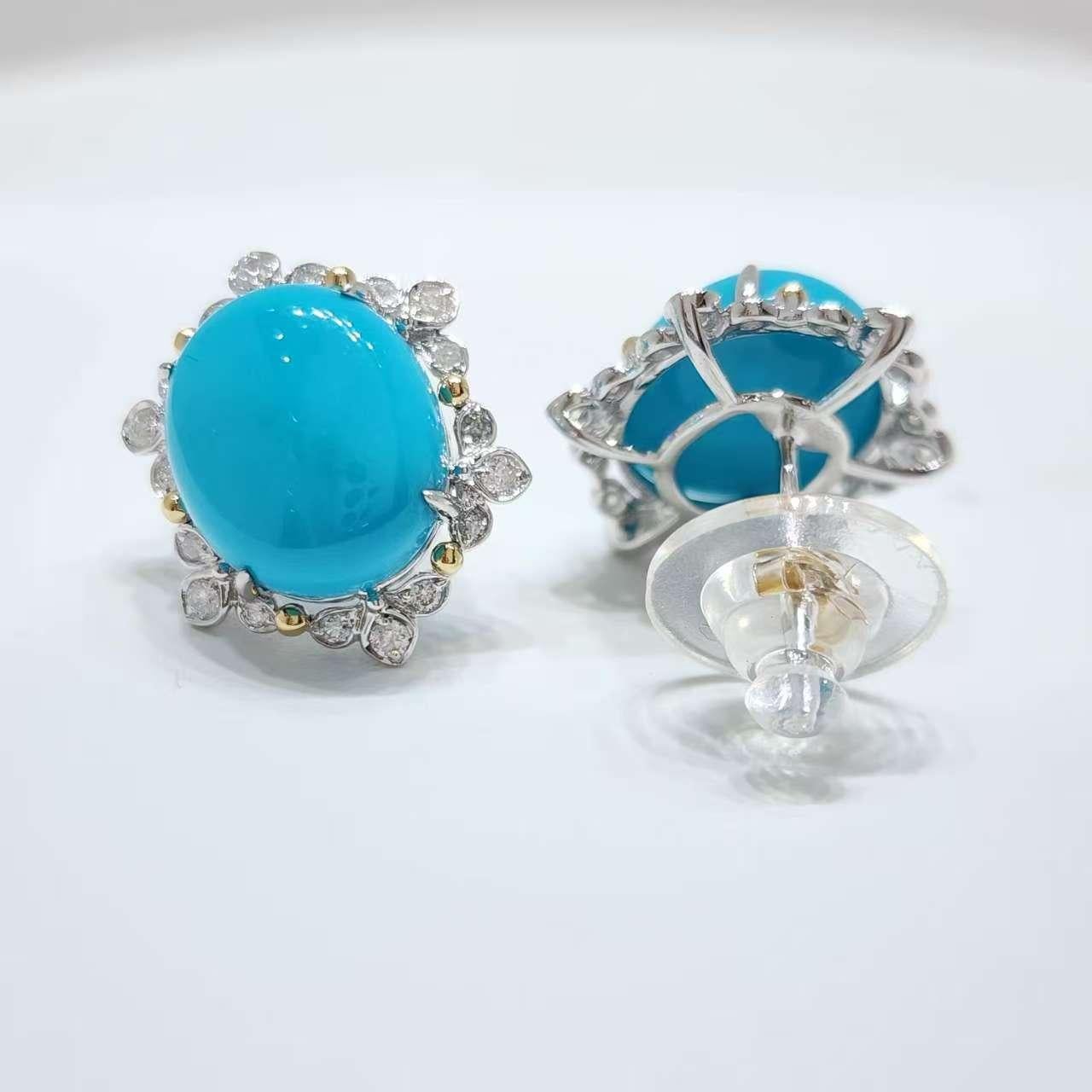Cabochon Orecchini floreali d'epoca con diamante turchese della Bella Addormentata da 12 mm in oro 14K in vendita