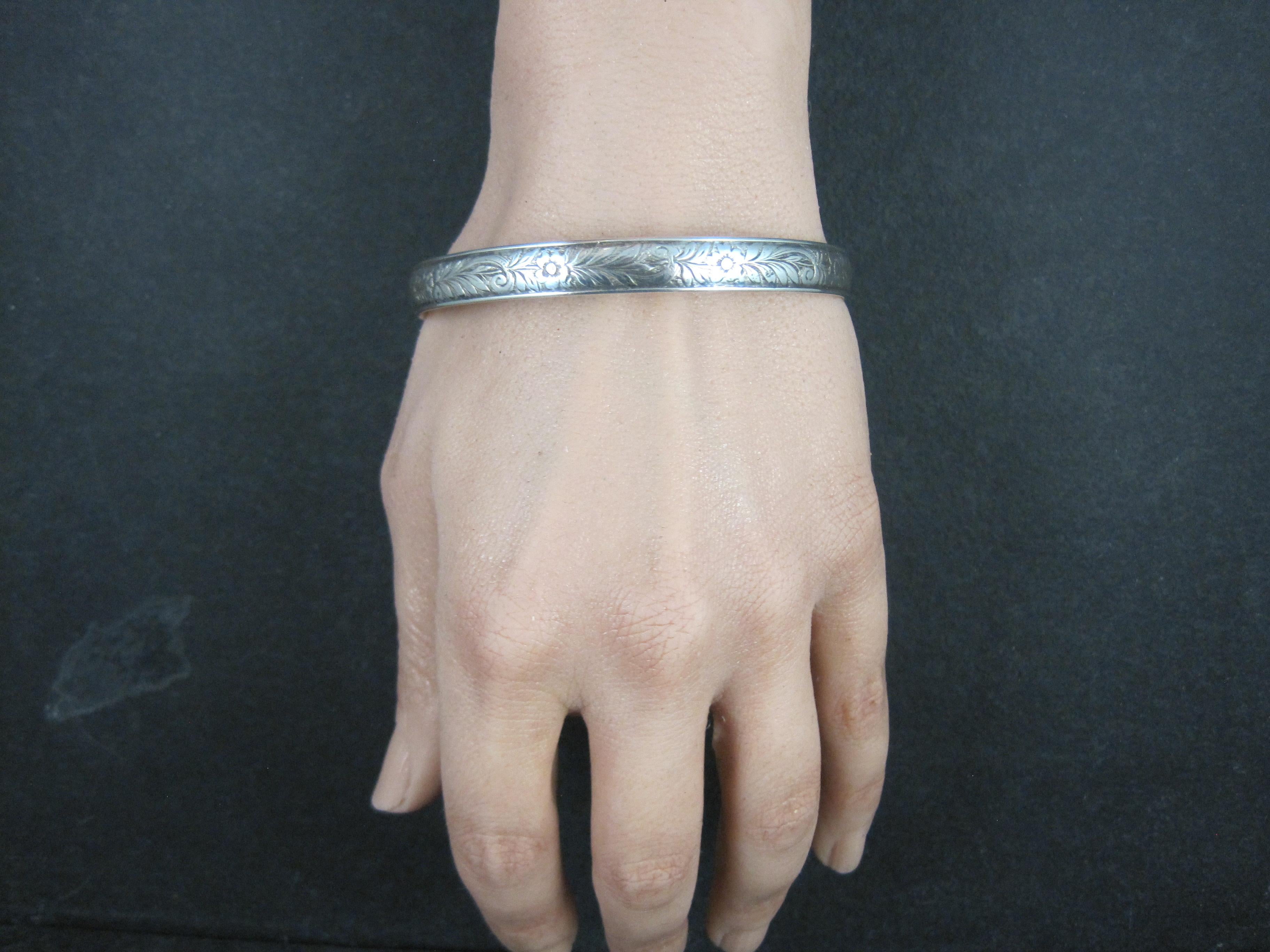 Vintage Floral Bangle Bracelet Sterling Silver 7.75