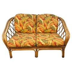 Canapé deux places vintage en bois courbé et rotin, motif floral