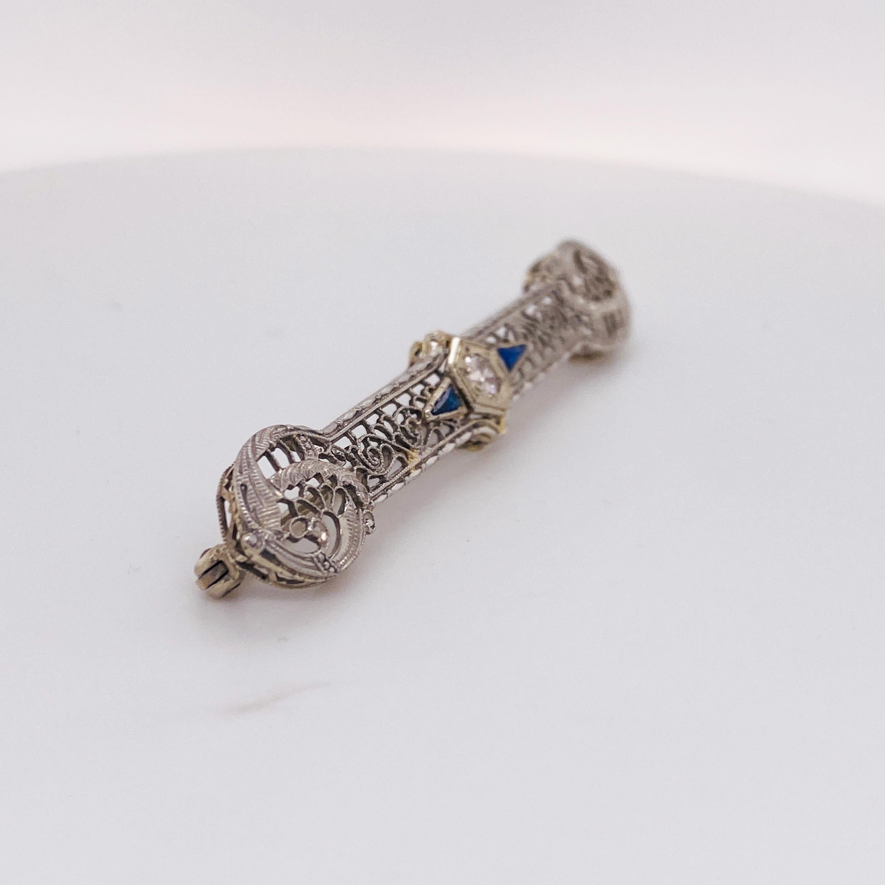 Vintage Floral Filigree European Diamond .48 Cts and Sapphire Brooch in 14kwg LV In Excellent Condition For Sale In Austin, TX