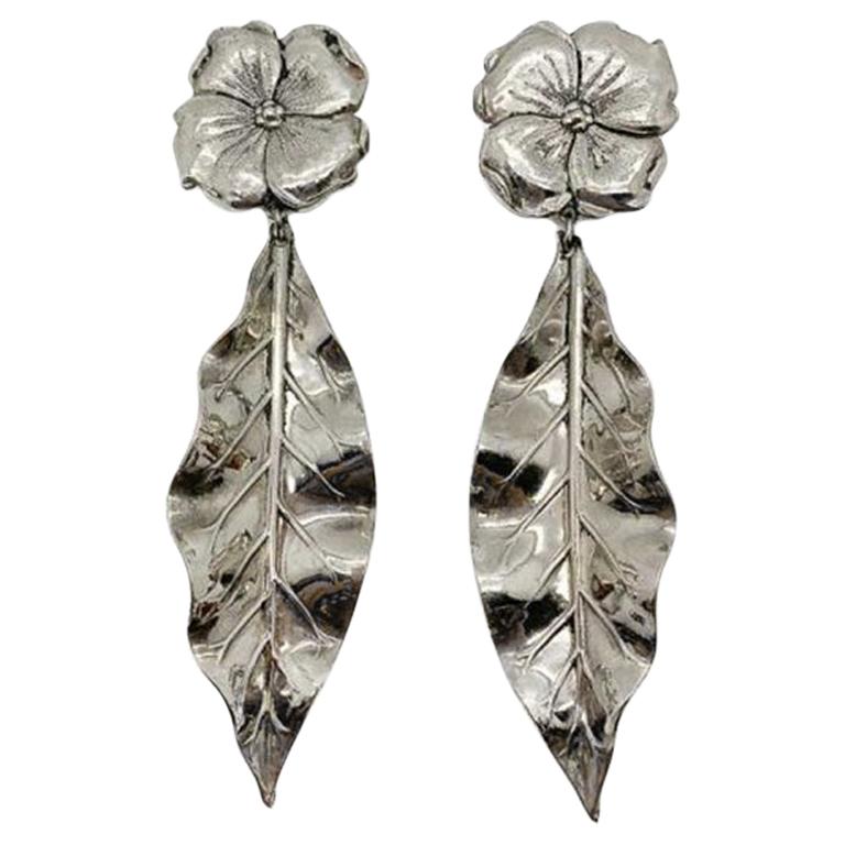 Vintage Floral Gunmetal Statement Leaf Earrings 1990s For Sale