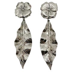 Pendientes florales vintage en bronce de cañón con forma de hoja Años 90