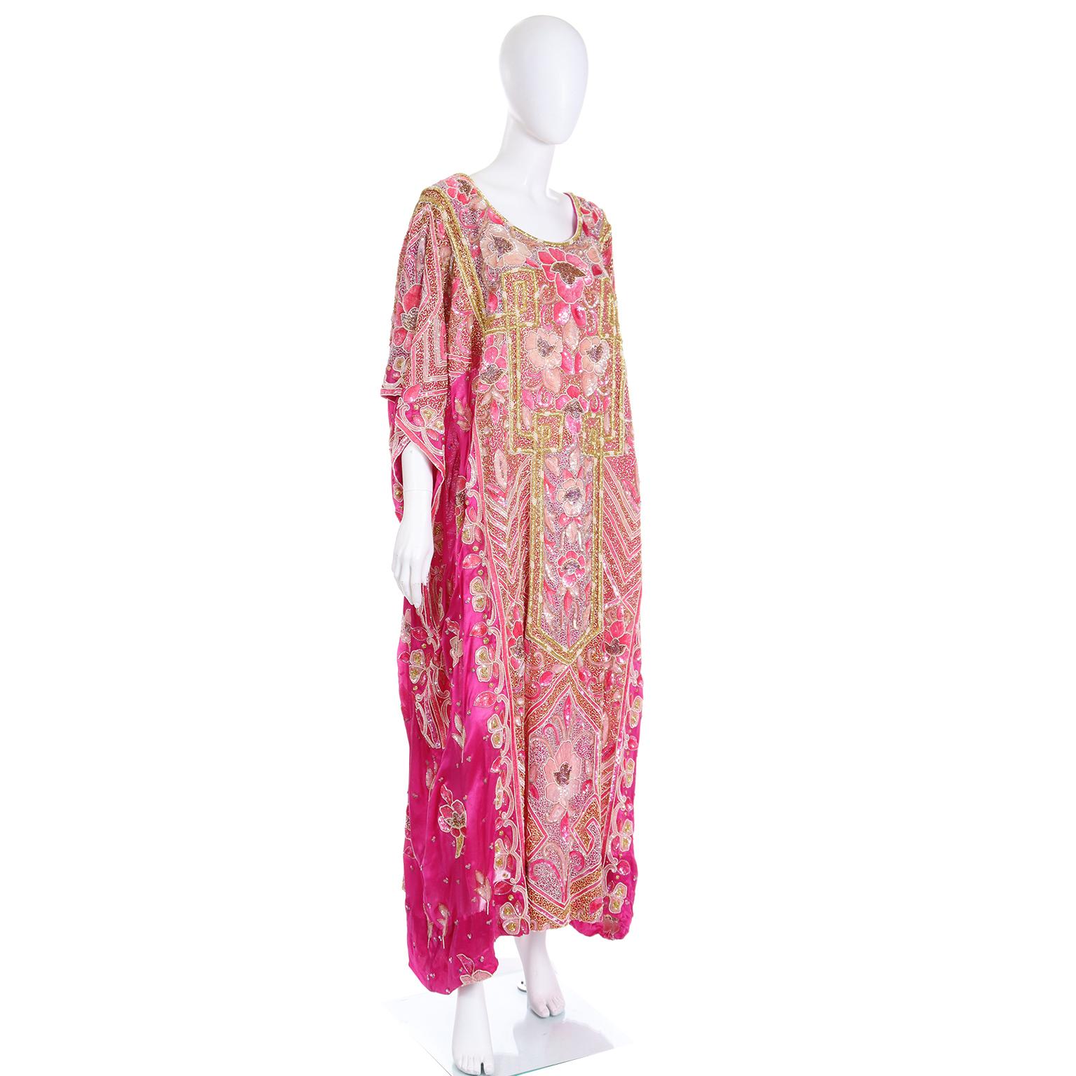 Vintage Floral Hot Pink Caftan Dress With Raised Gold Metallic Beading & Sequins In Excellent Condition In Portland, OR