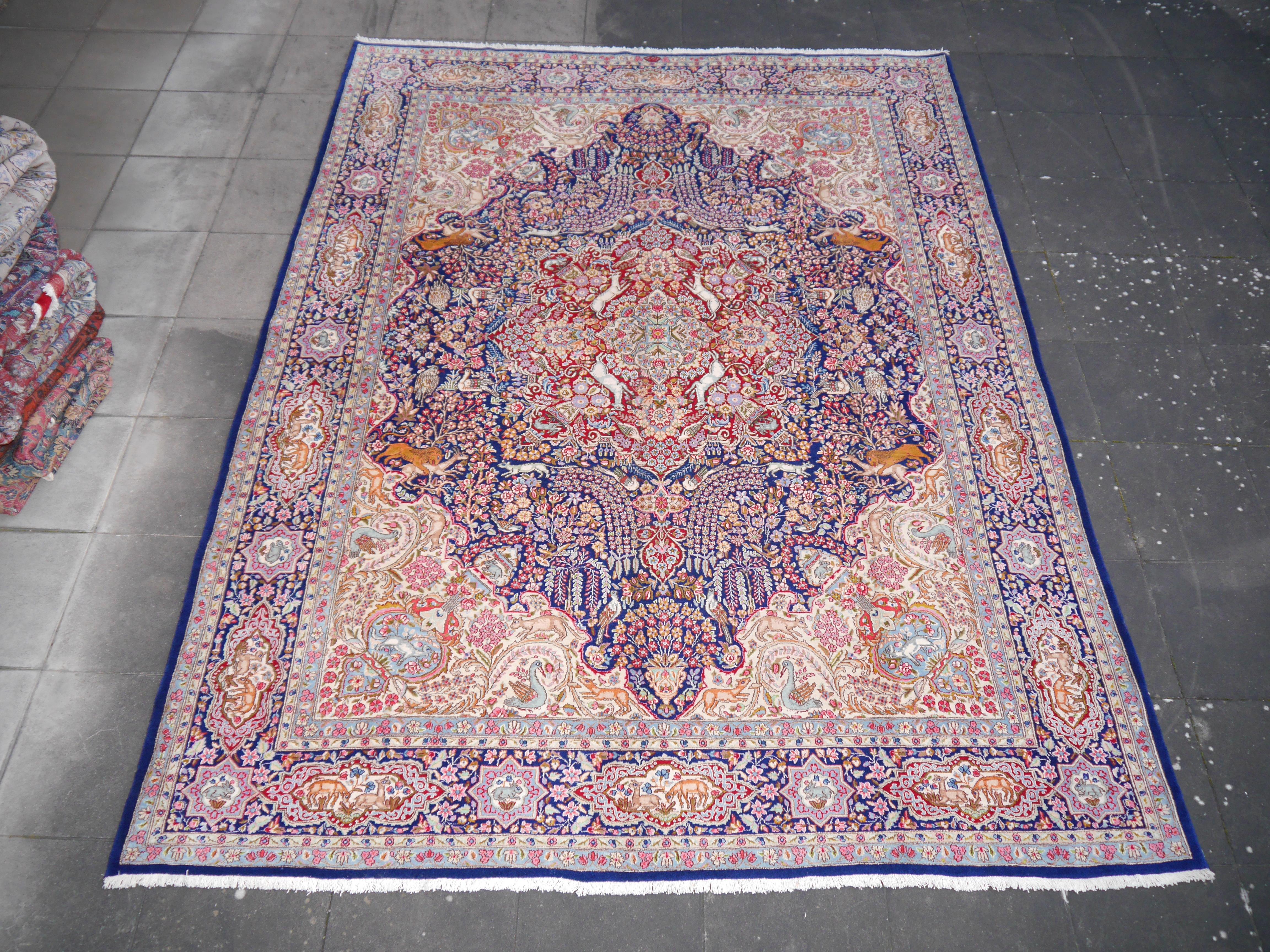 Alfombra Vintage Alfombra Floral de Caza Oriental 10 x 13 pies Colección Djoharian en venta 10