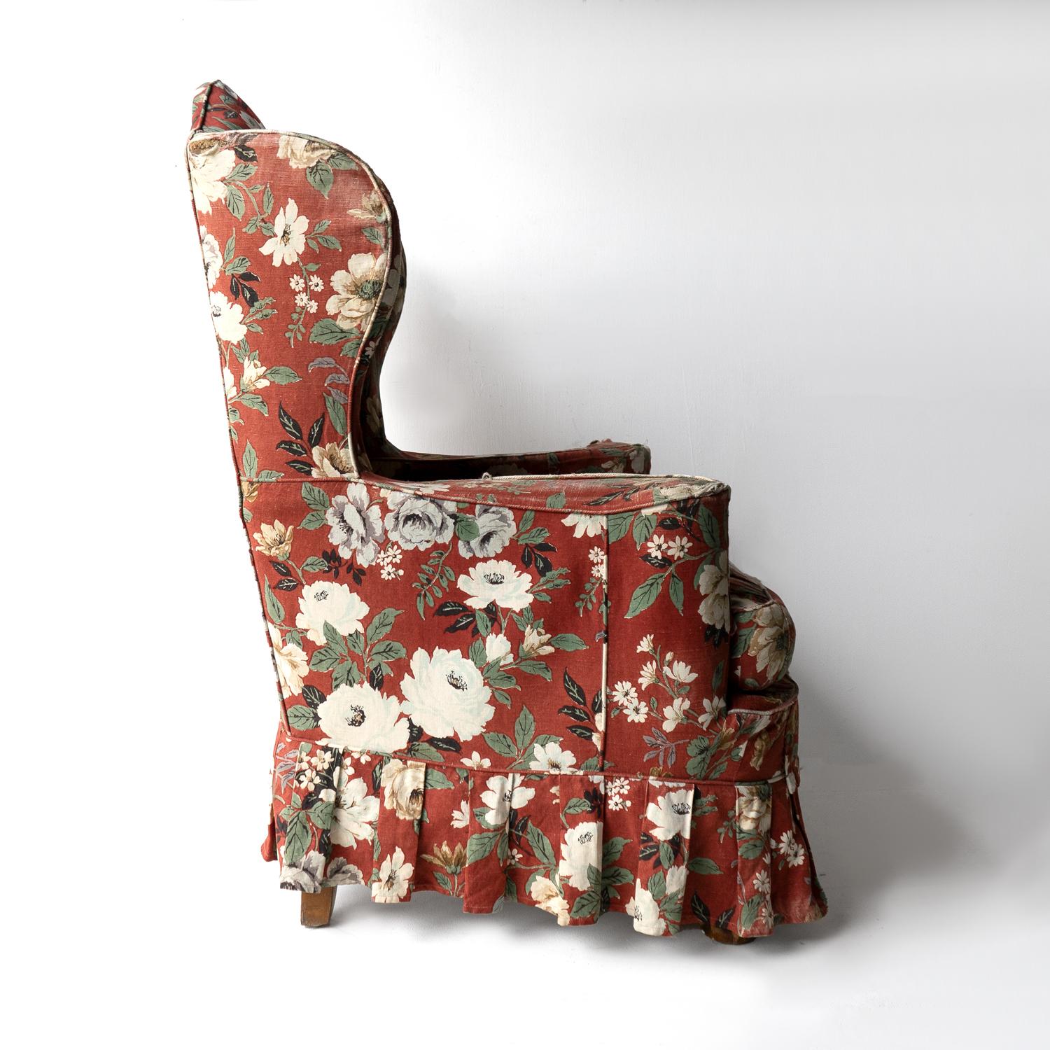 Vintage Floral Loose Cover Upholstered Country House Armchair, 1940s 3