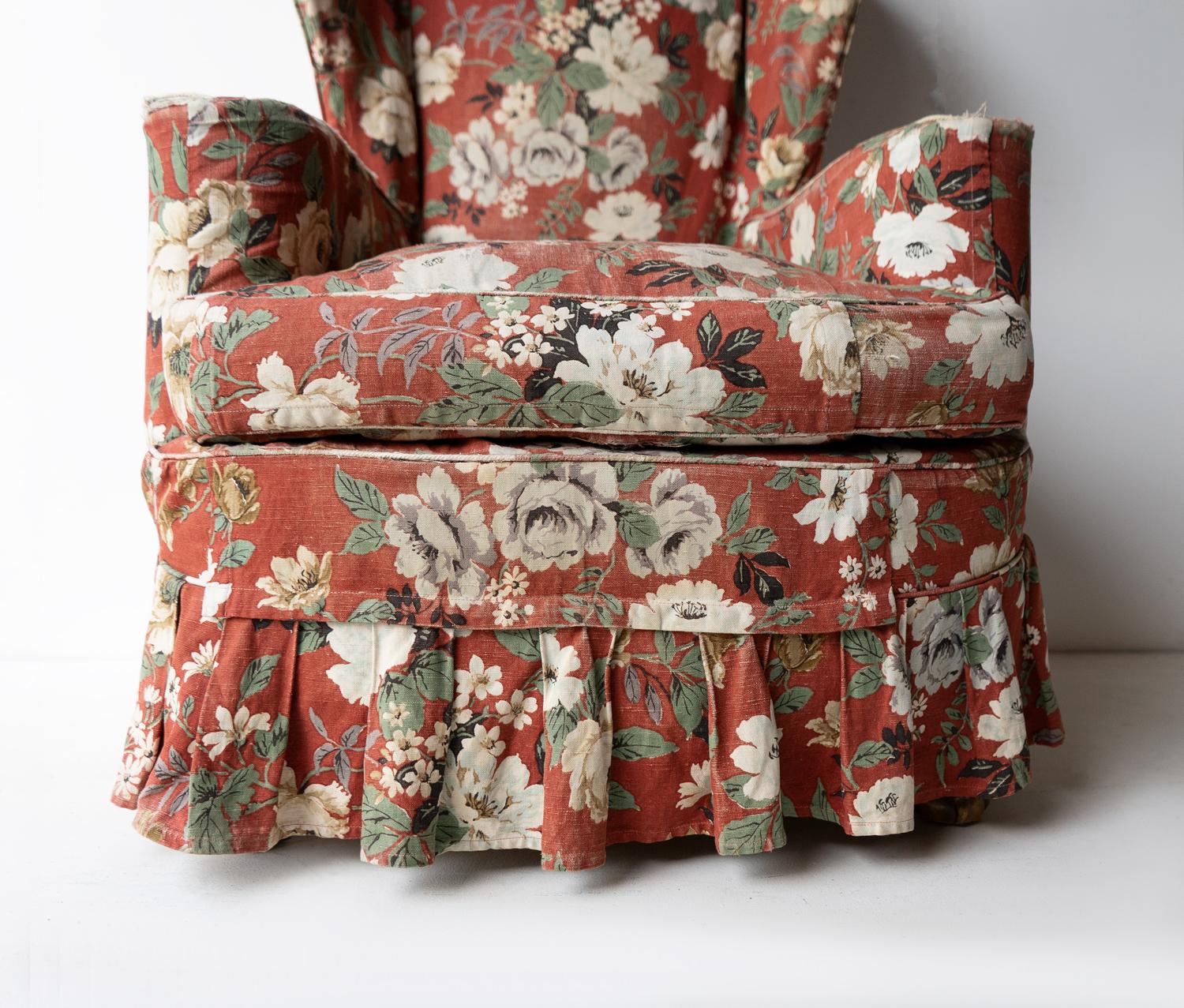 Vintage Floral Loose Cover Upholstered Country House Armchair, 1940s 1