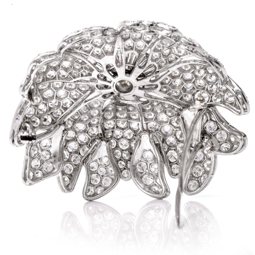 Vintage Floral Motif Diamond Platinum Lapel Pin Brooch Pendant In Excellent Condition For Sale In Miami, FL
