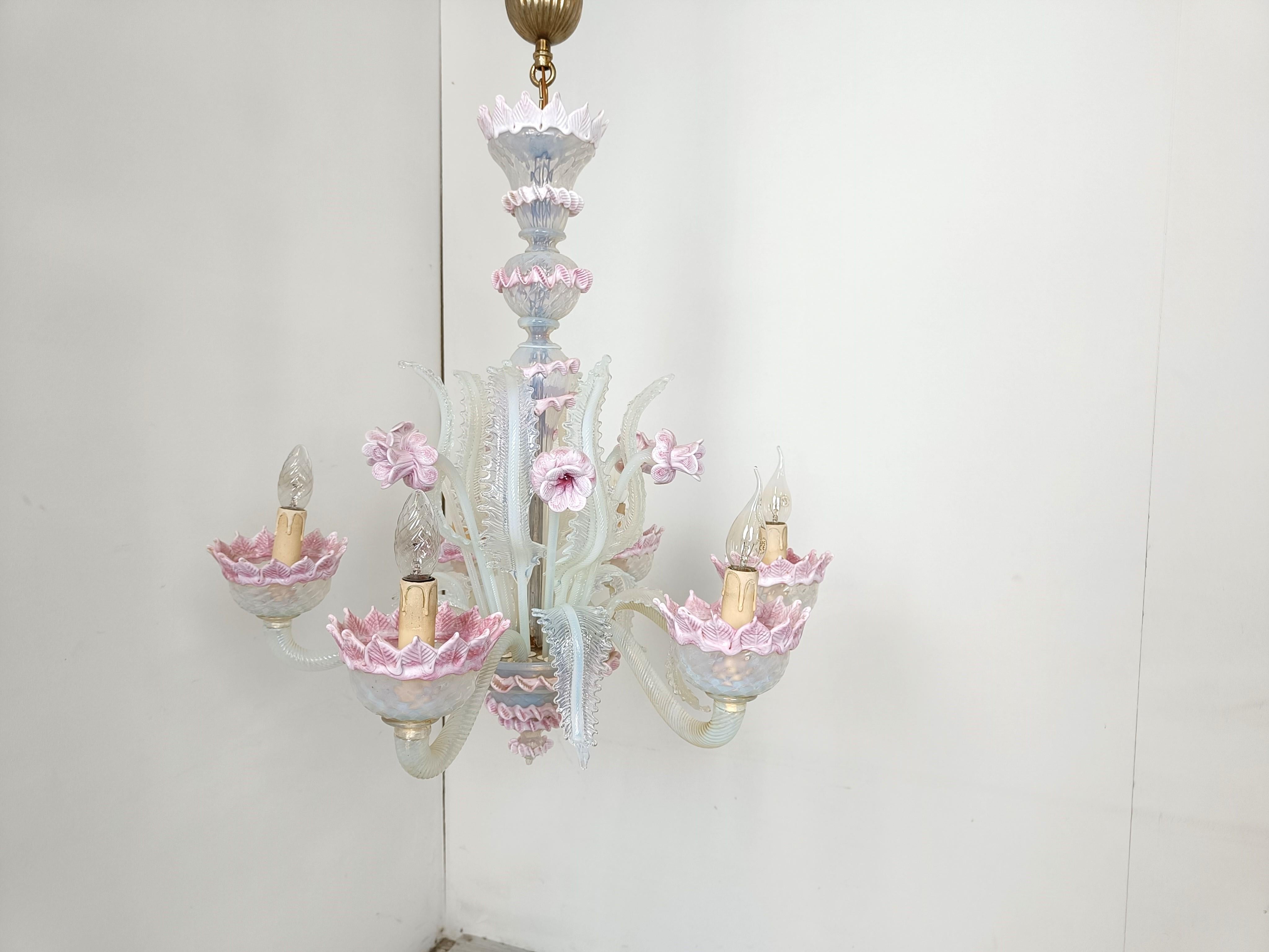 Vintage floral murano glass chandelier, 1950s For Sale 2