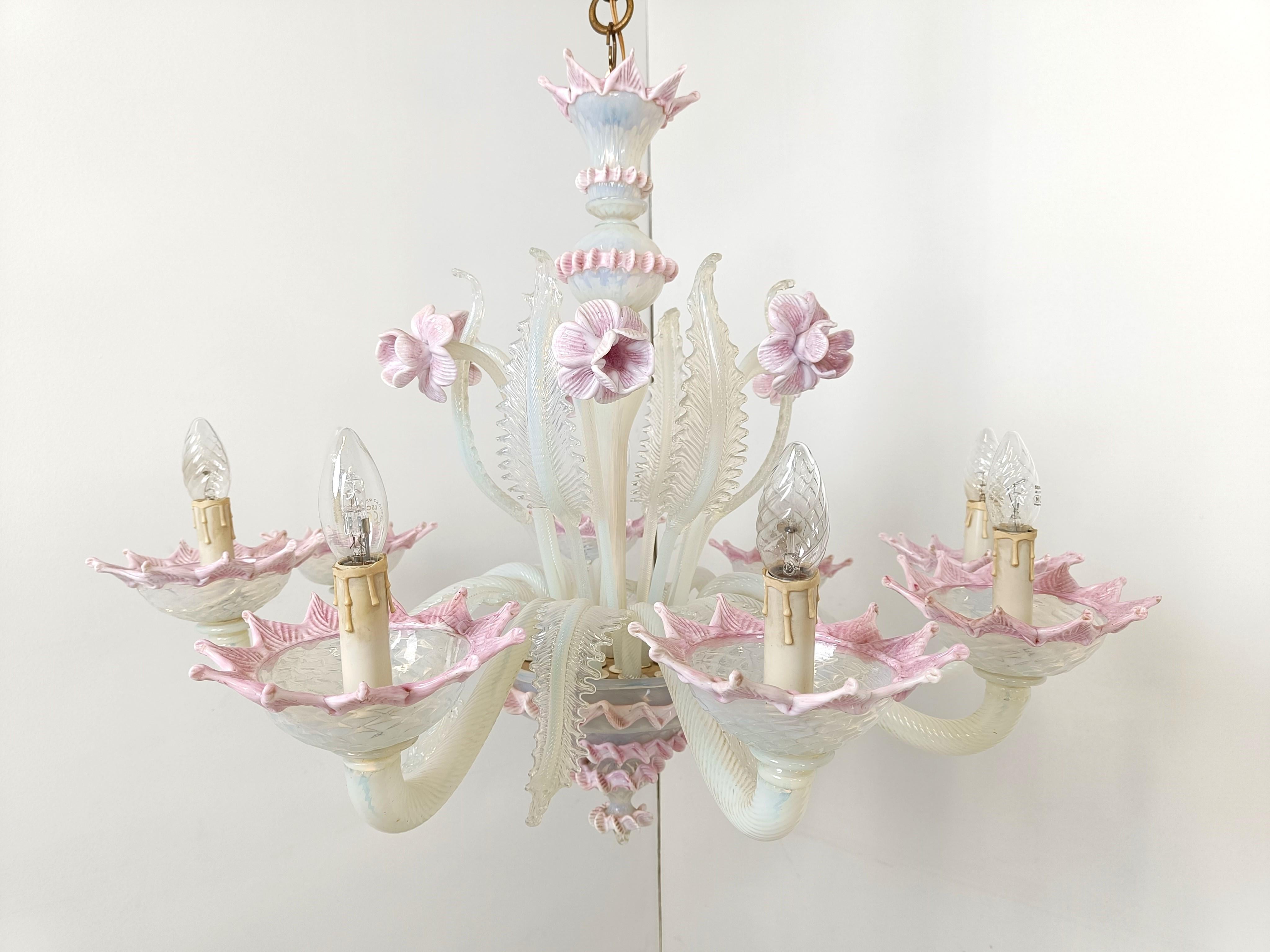 Vintage floral murano glass chandelier, 1950s For Sale 2