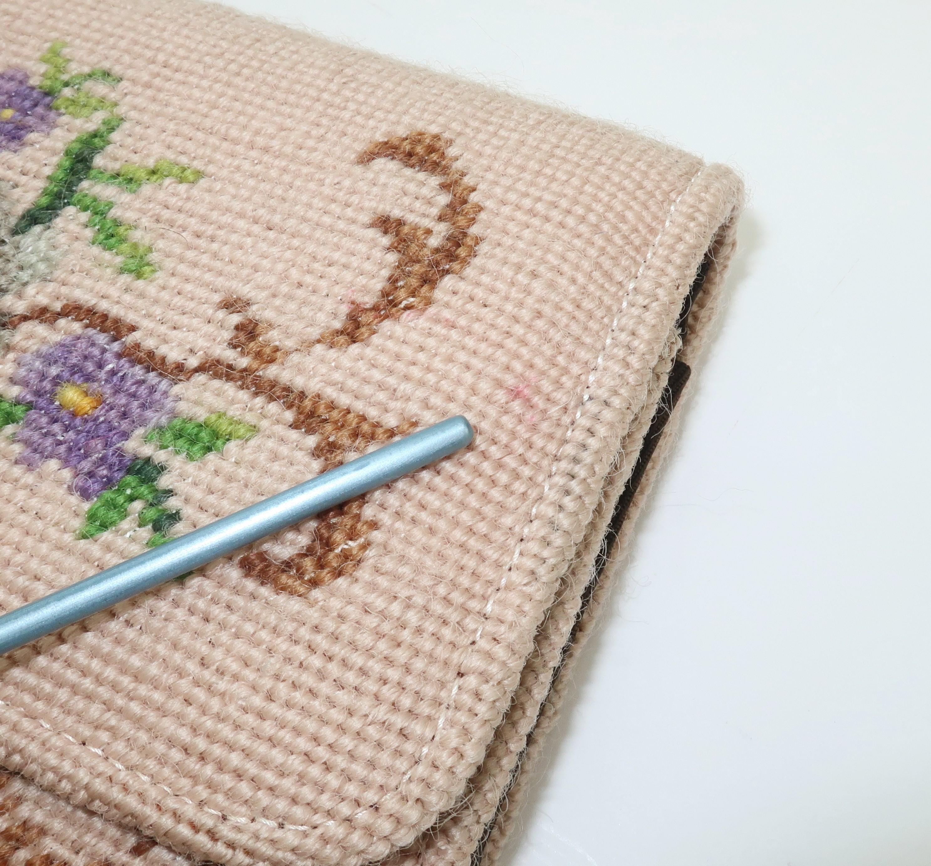 Women's Vintage Floral Needlepoint Envelope Clutch Handbag