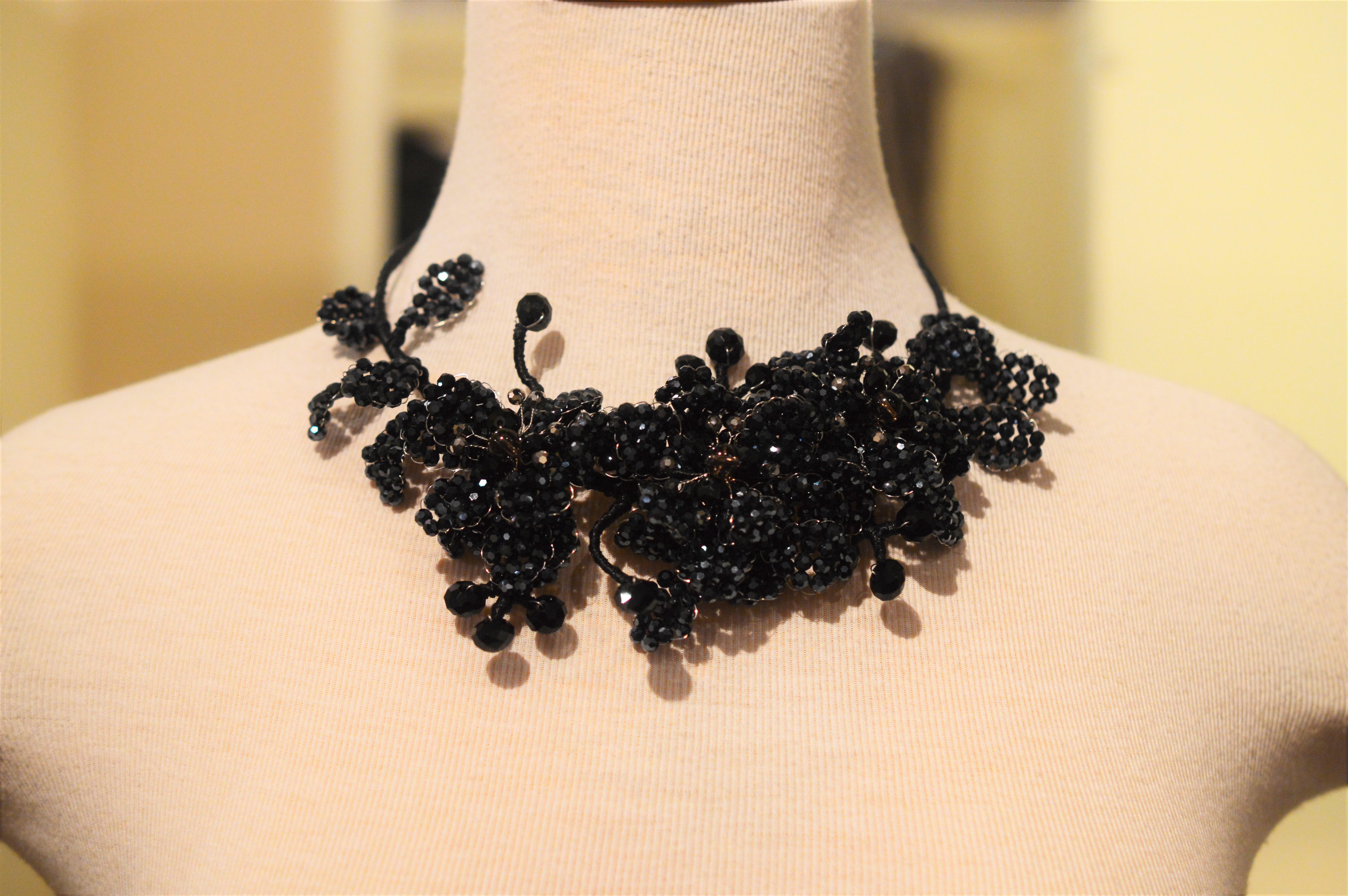 Vintage Floral Onyx Bead Costume Collar Bib Choker Statement Necklace 3
