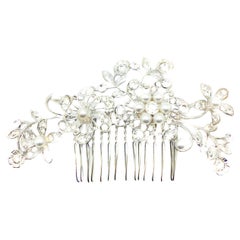 Vintage Floral Pearl 
Crystal Hair Comb 1990s