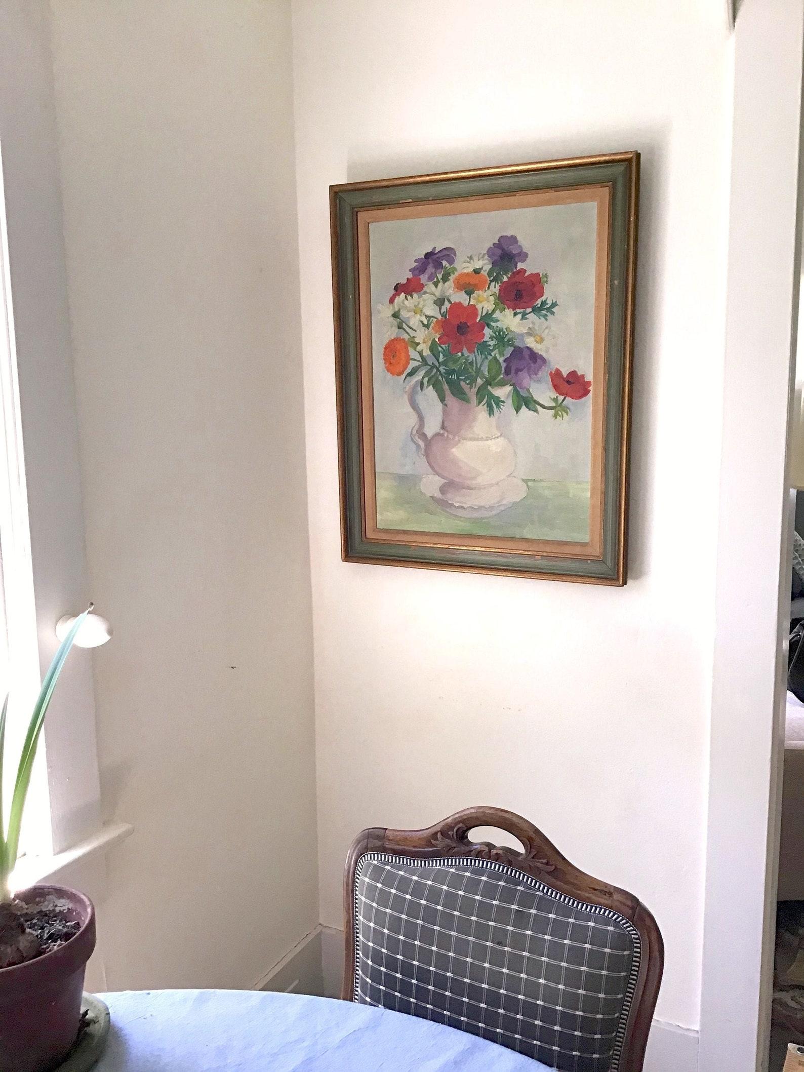 Mid-Century Modern Floral Still Life Painting Signed Oil Painting Flowers Vase For Sale