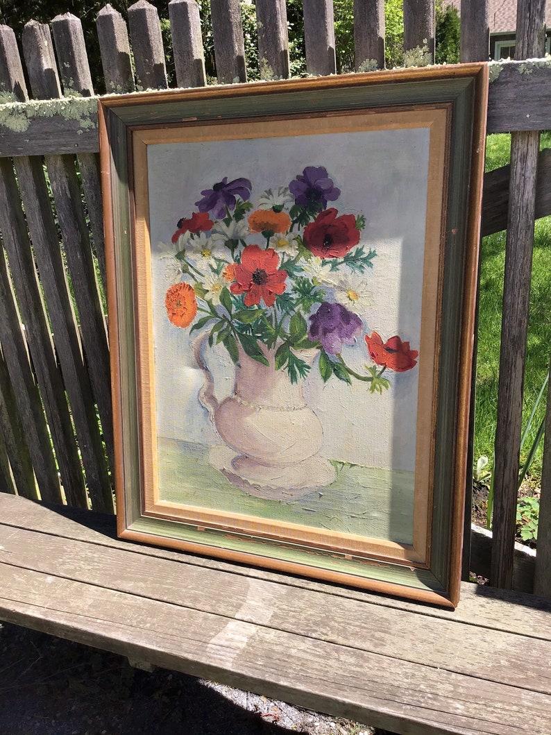 Floral Still Life Painting Signed Oil Painting Flowers Vase In Fair Condition For Sale In East Hampton, NY