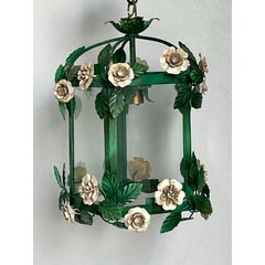 Lanterna floreale vintage di Tole