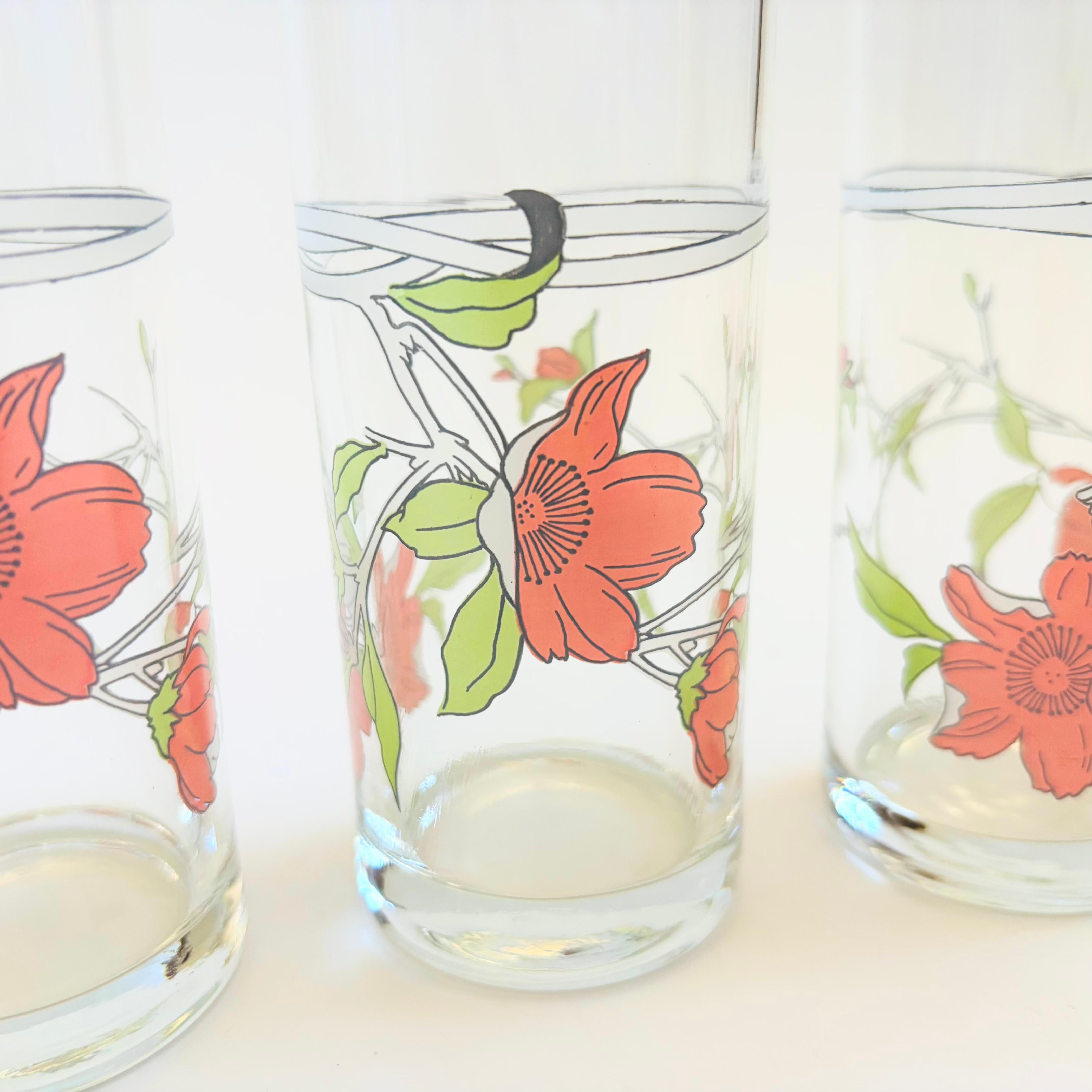 Vintage Floral Becher - Satz von 6 im Angebot 2