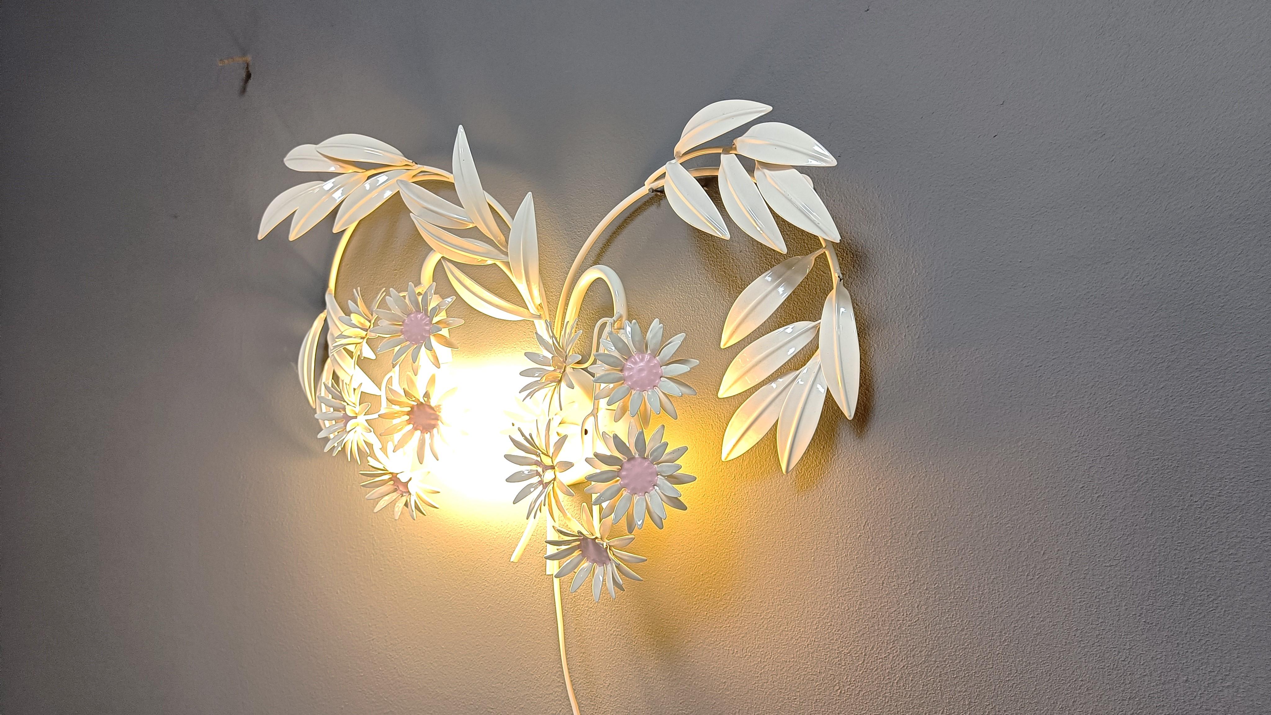 Vintage floral  lámpara de pared de Hans Kögl , años 70 en venta 4