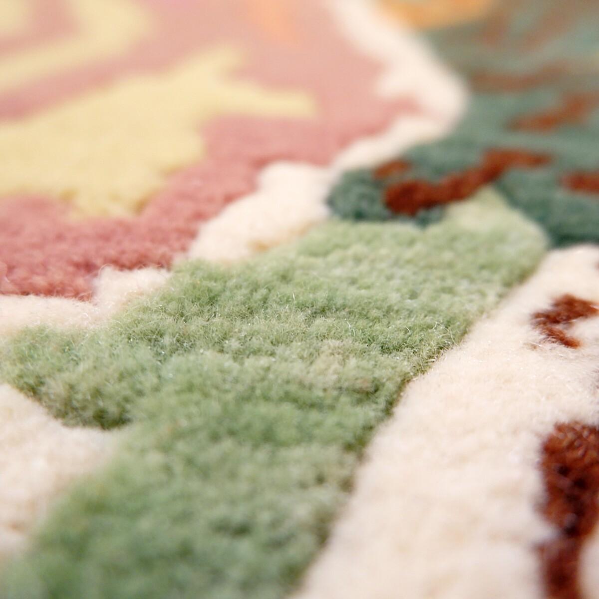 Vintage Floral Wool Rugs - 174cmx247cm For Sale 6