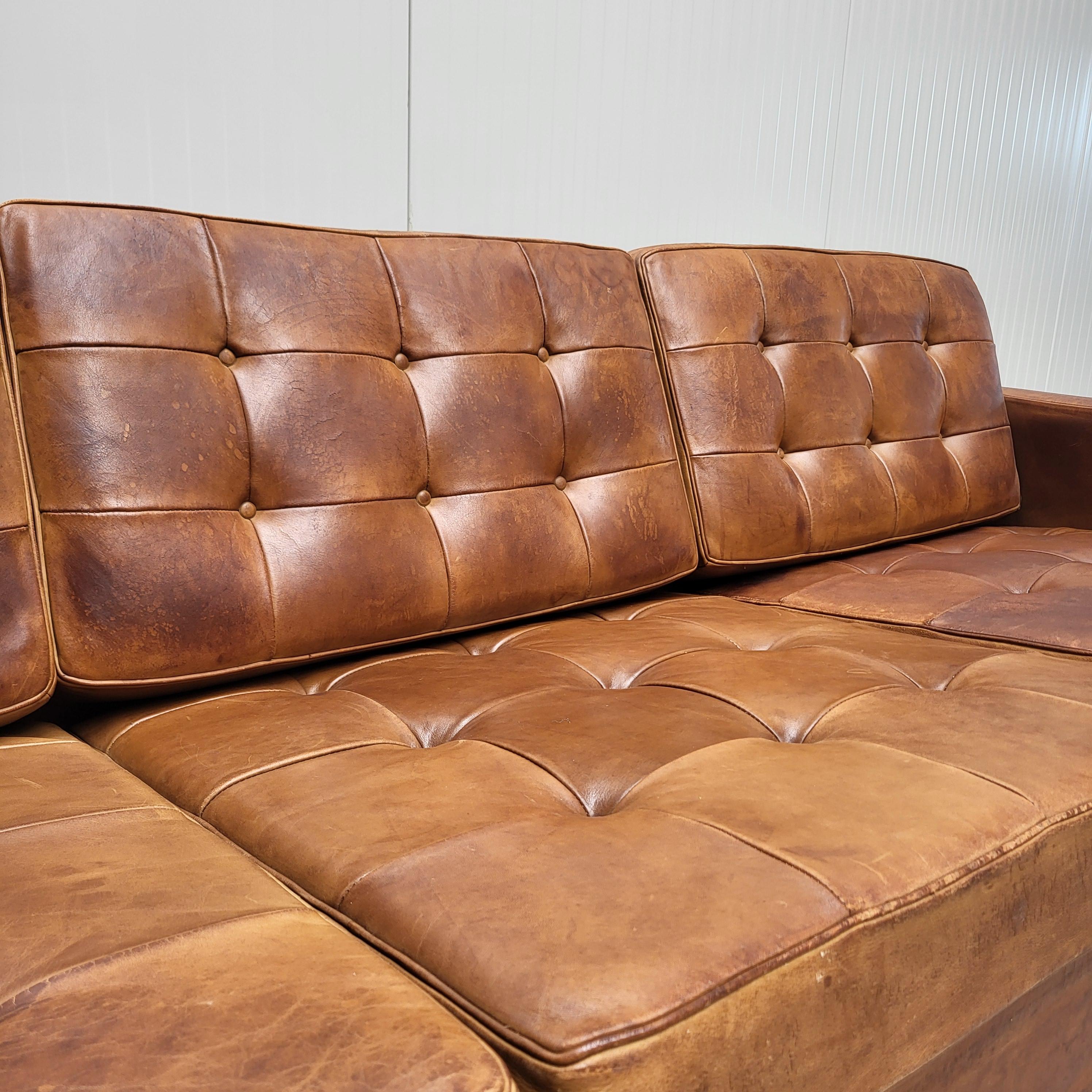 Fin du 20e siècle Canapé vintage Florence Knoll 3 Seater par Knoll Brown Cognac 1970 en vente