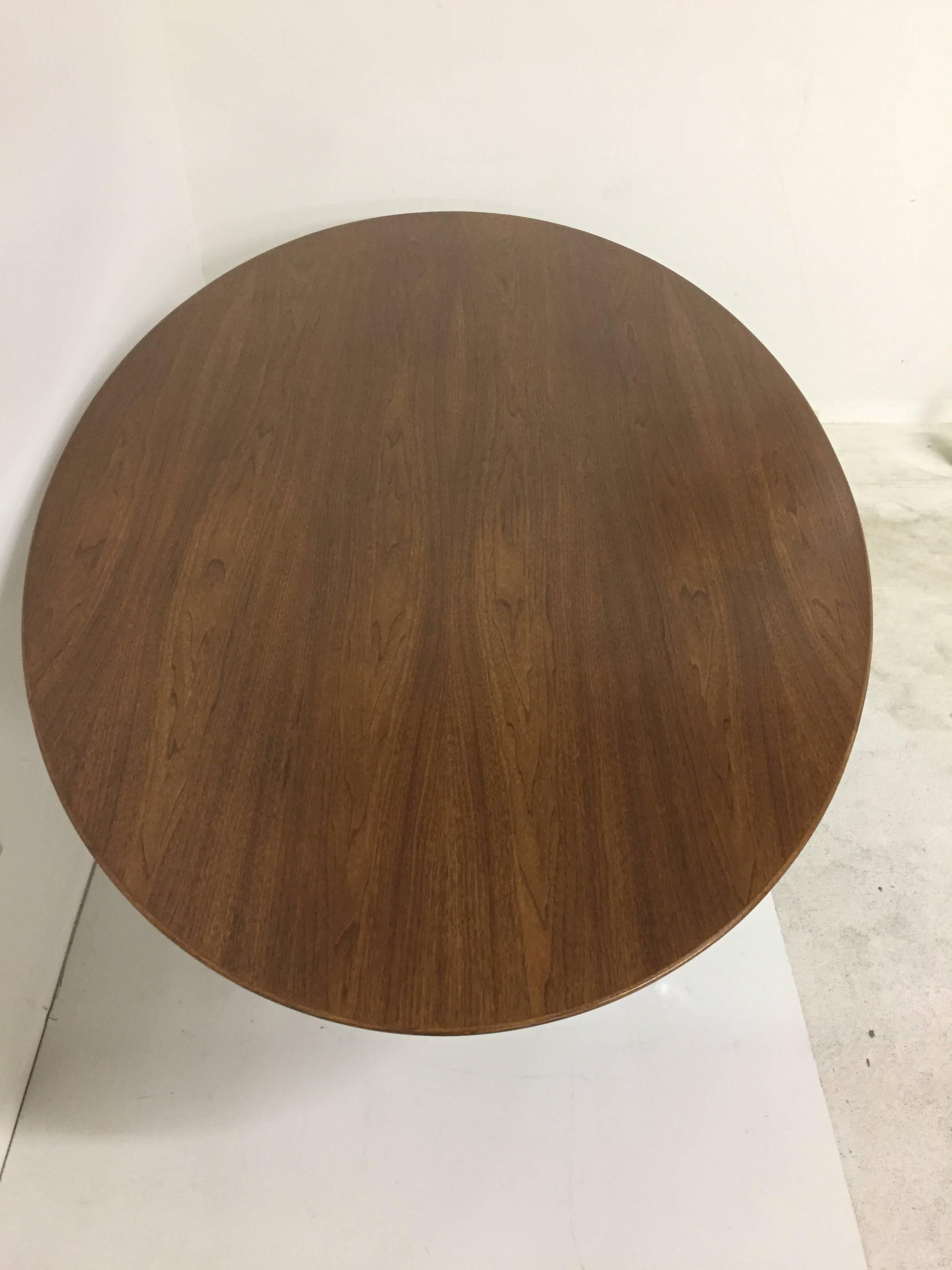 Vintage Florence Knoll Oval Table Desk or Dining in Walnut Polished Steel X Base 10