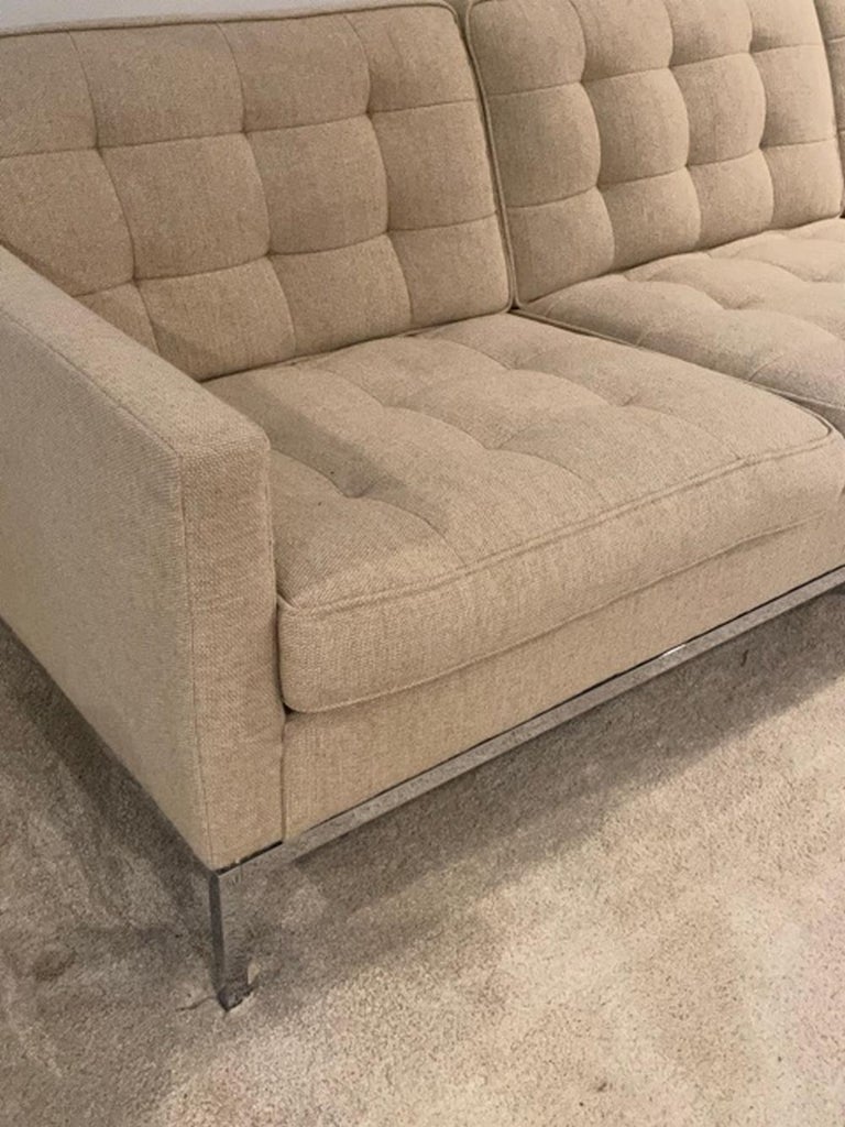 North American Vintage Florence Knoll Sofa Chrome Legs Tufted Seat & Back For Sale