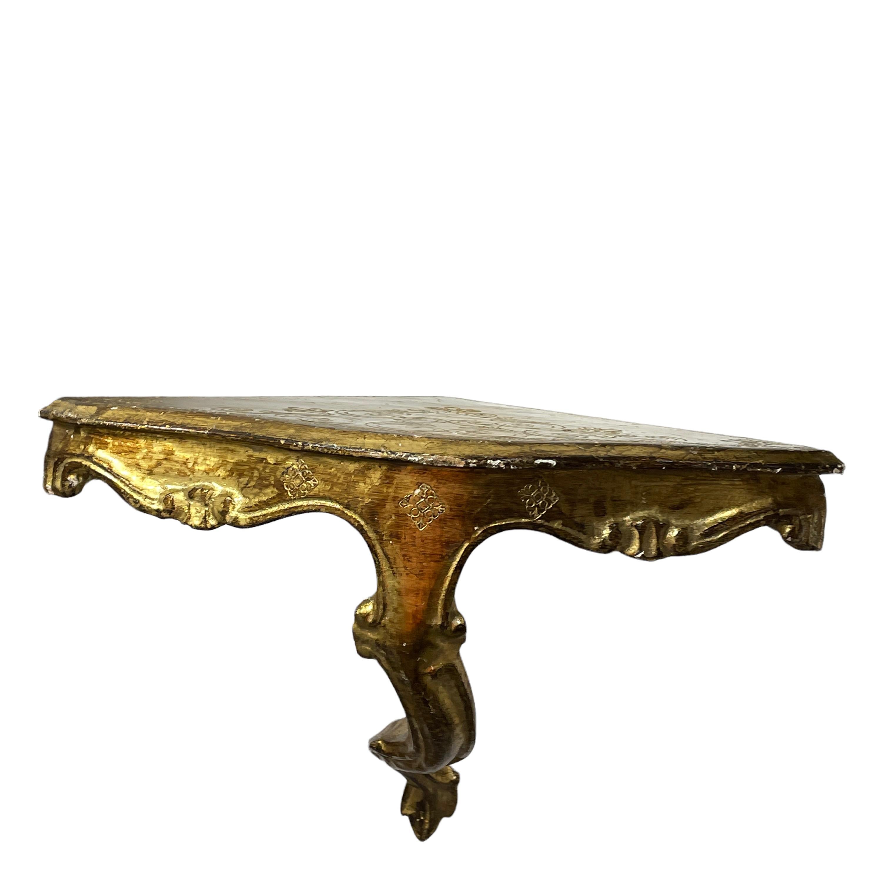 Vintage Florence Wall Corner Shelf Console, Gilded Carved Wood, Florentine Style For Sale 7